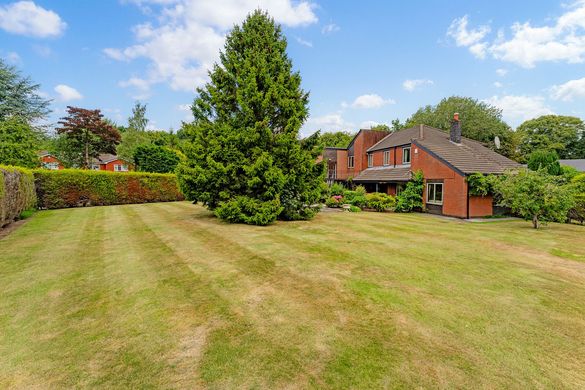 Haydock Park Gardens, Newton-Le-Willows, WA12