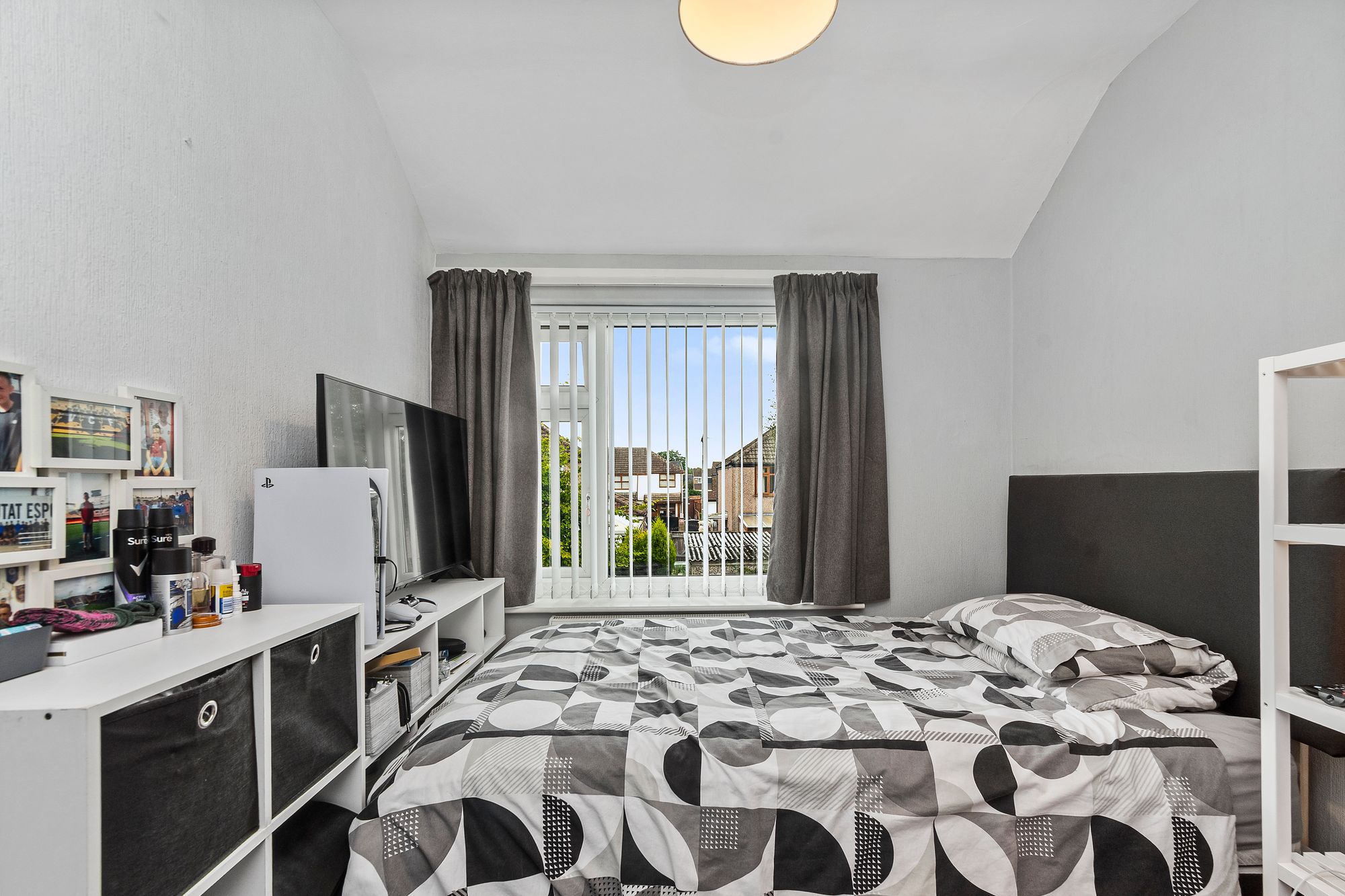 Warren Road, Warrington, WA2