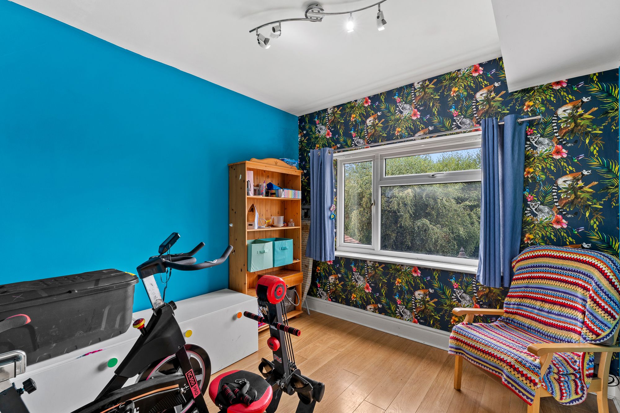 Upton Bridle Path, Widnes, WA8