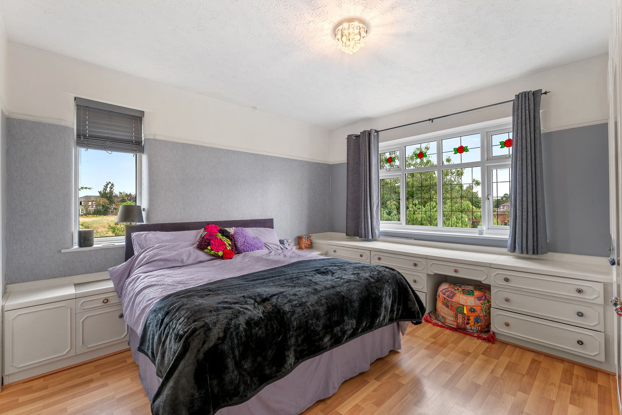 Upton Bridle Path, Widnes, WA8