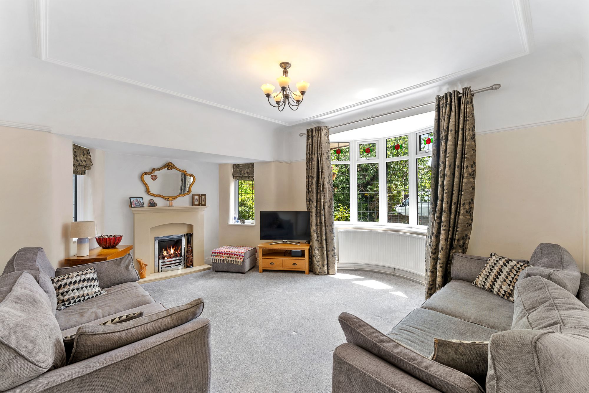 Upton Bridle Path, Widnes, WA8