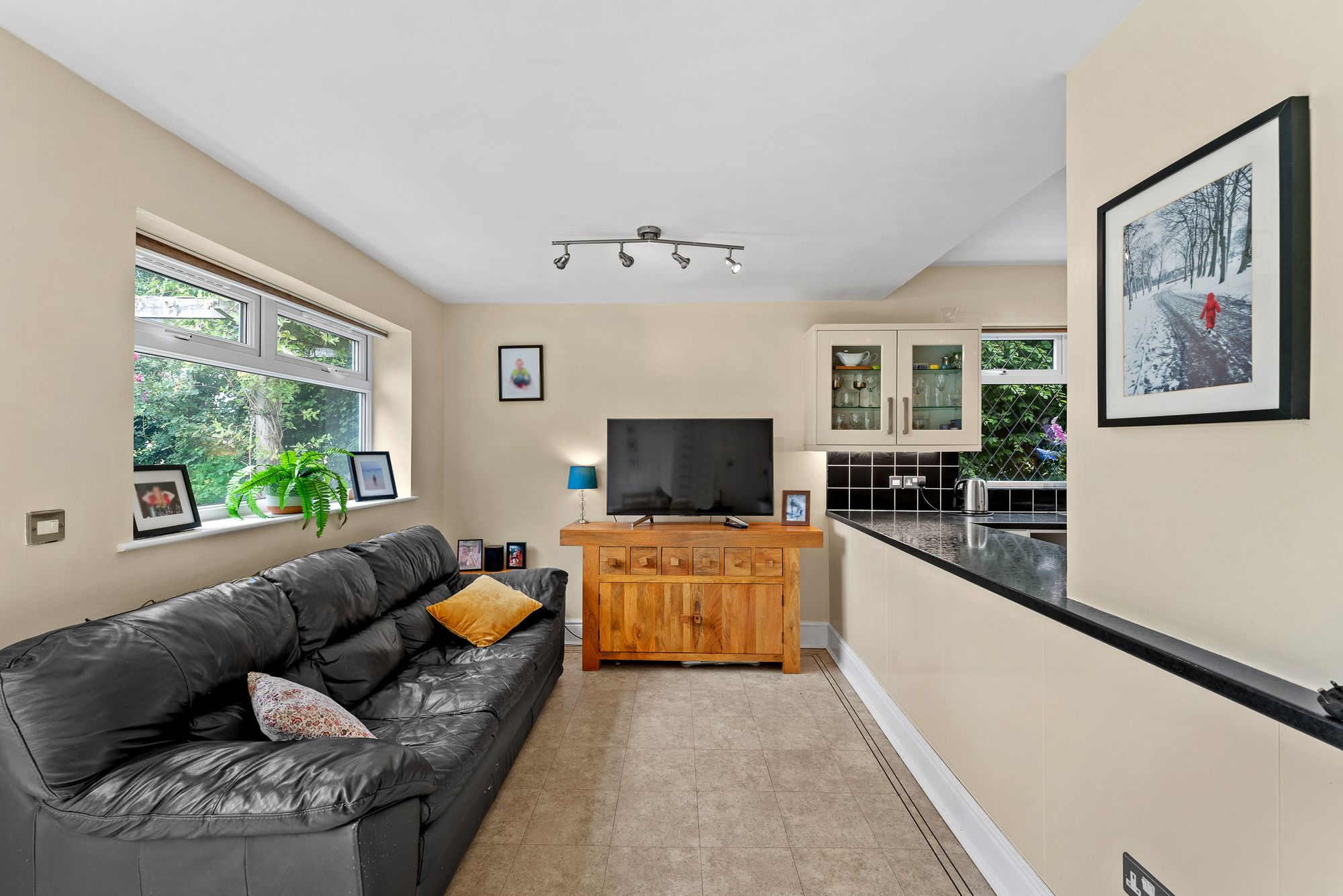 Upton Bridle Path, Widnes, WA8