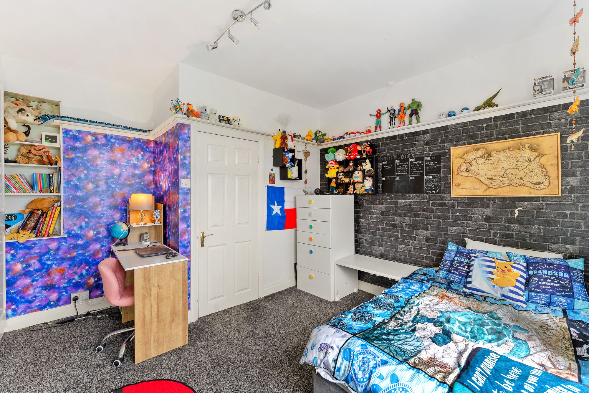 Upton Bridle Path, Widnes, WA8