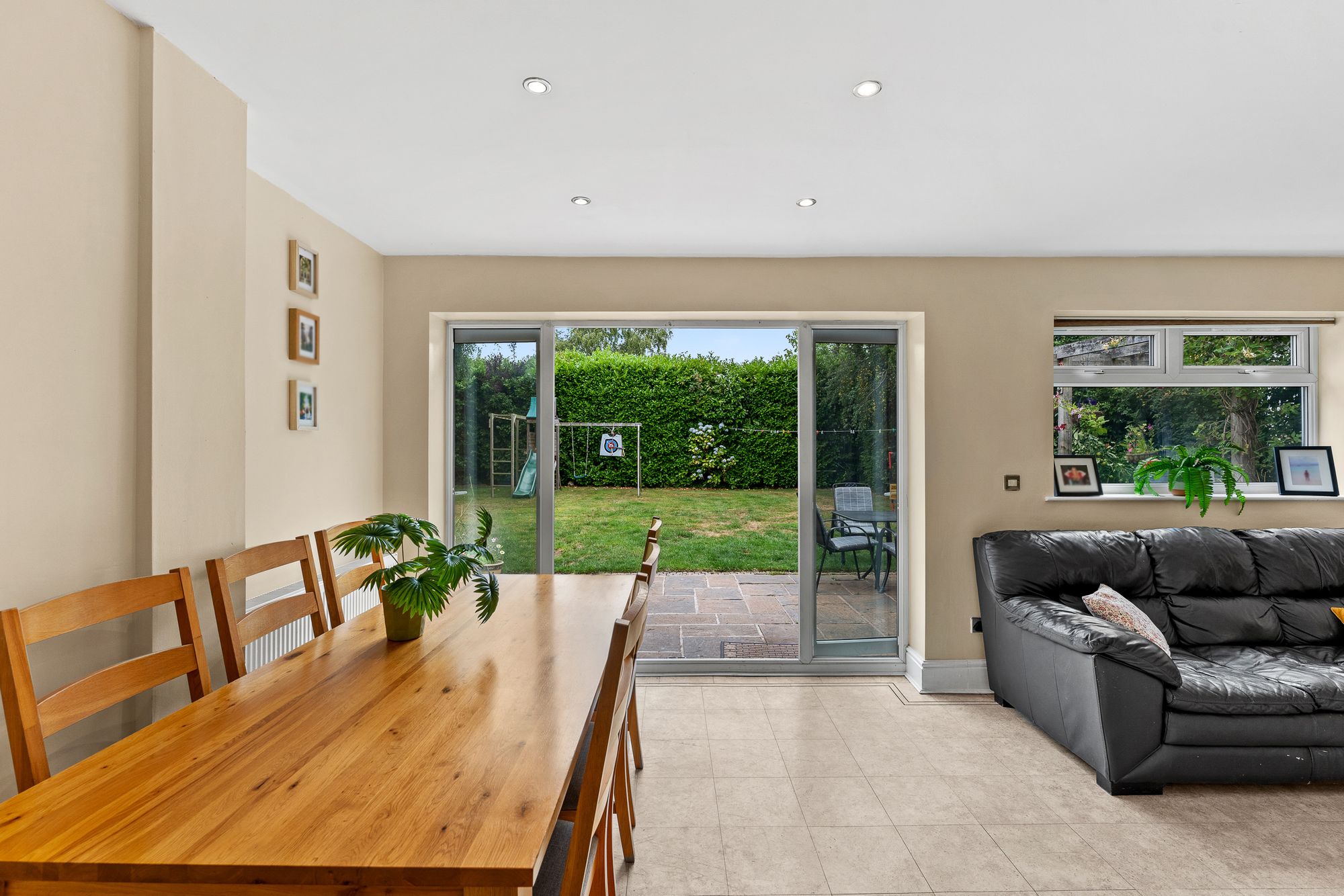 Upton Bridle Path, Widnes, WA8