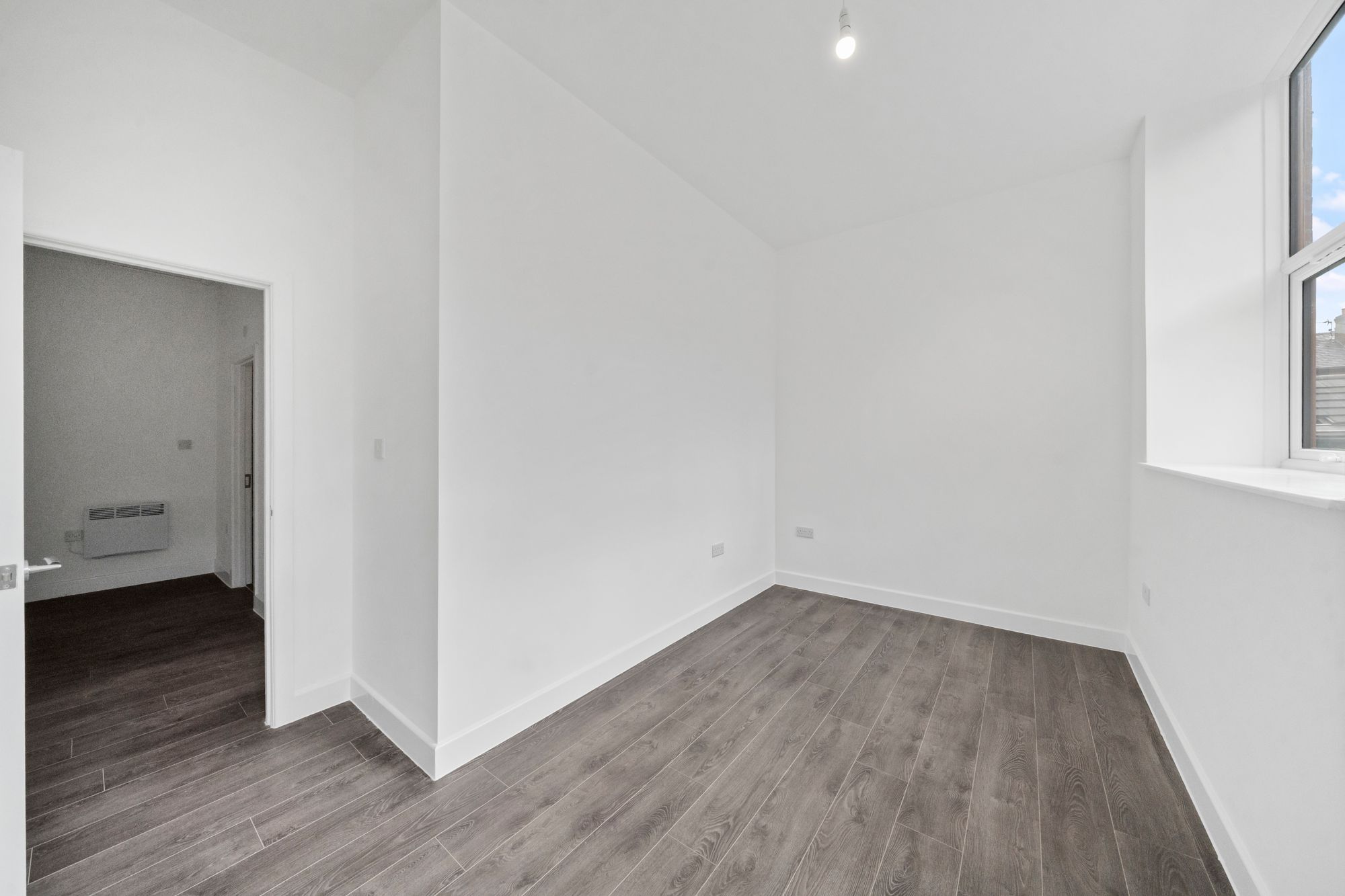 Railway Road, Leigh, WN7