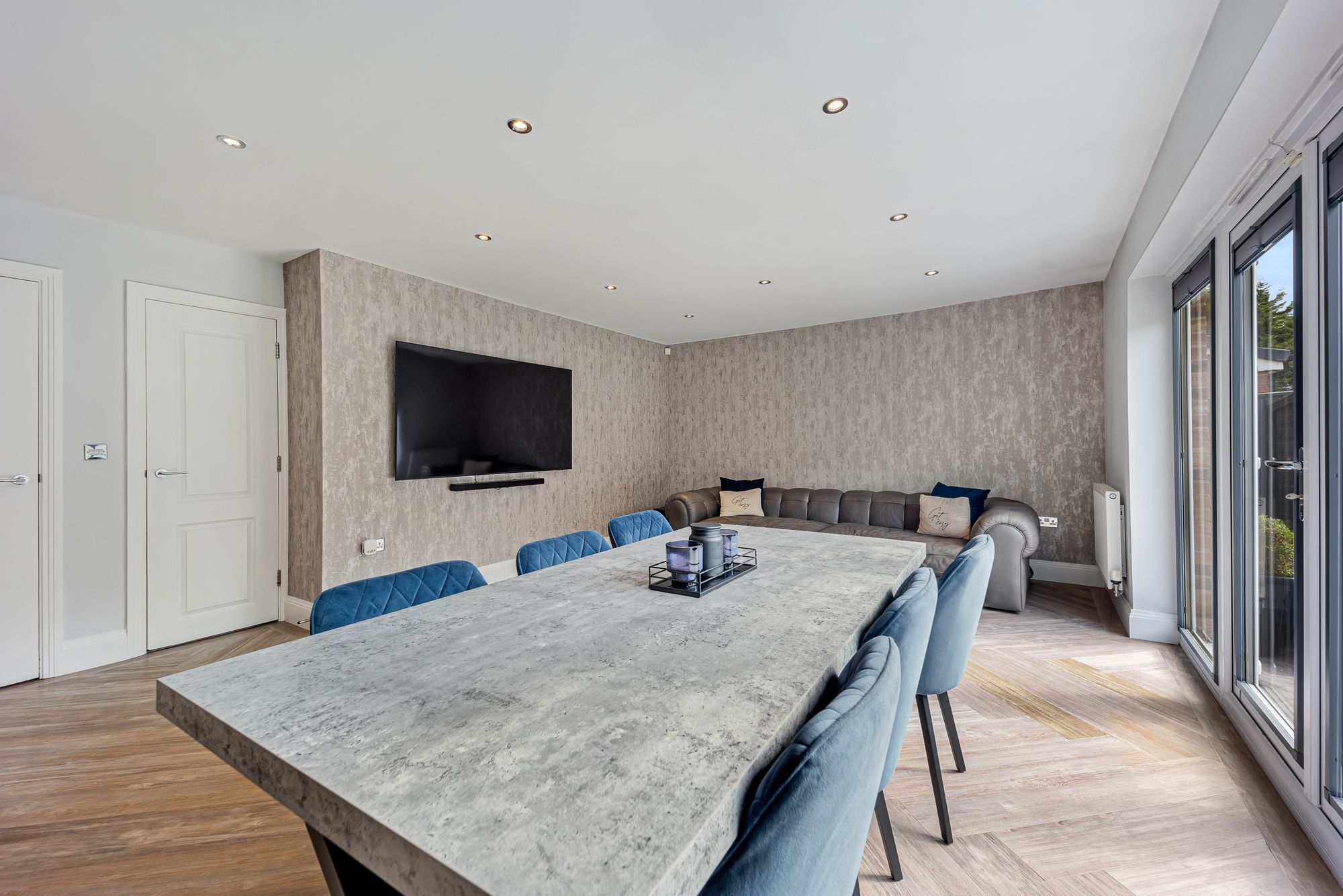 Heathfield Gardens, Runcorn, WA7