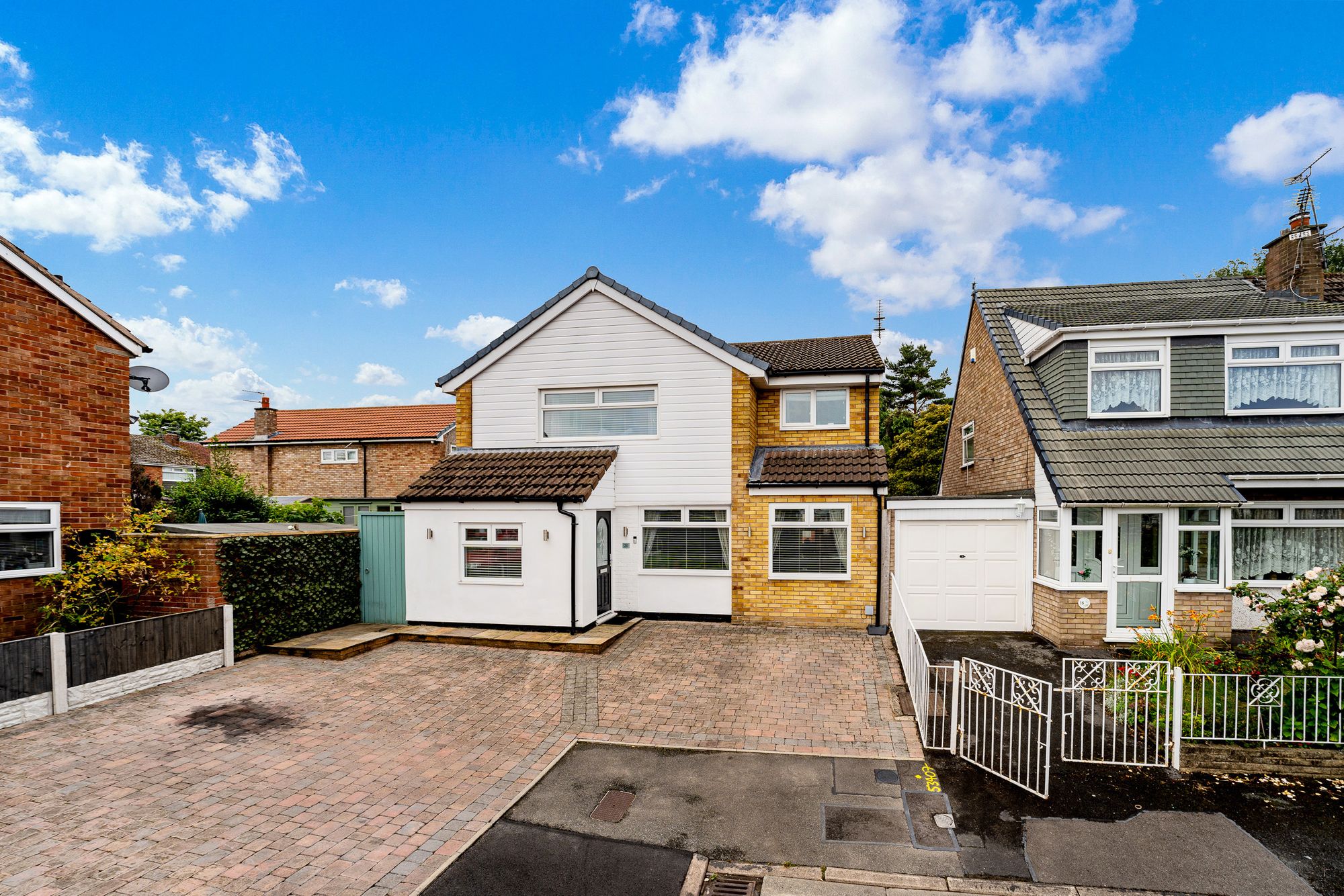 Wexford Avenue, Hale Village, L24