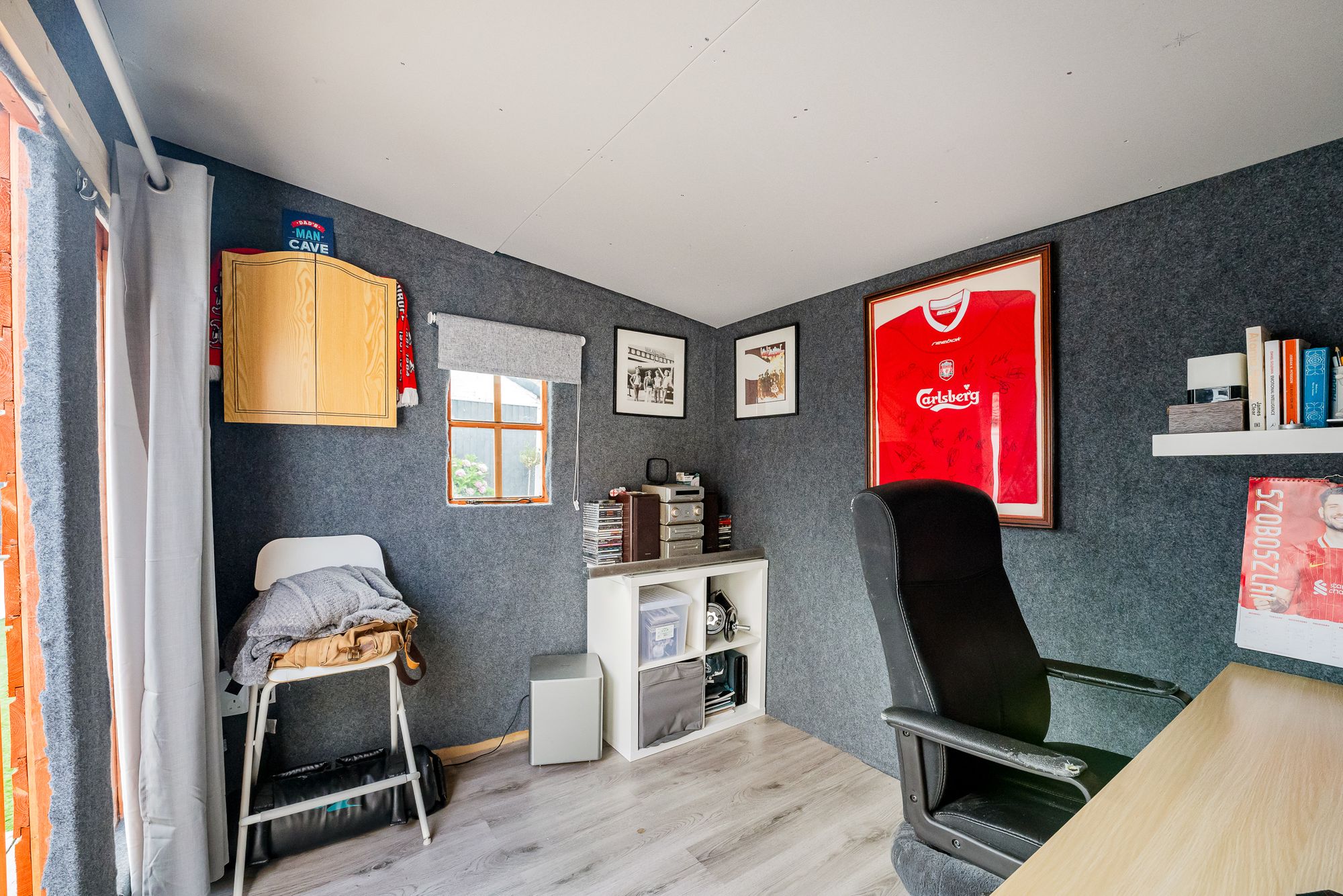 Wexford Avenue, Hale Village, L24