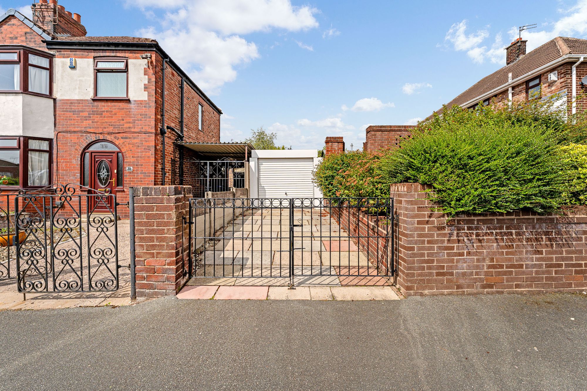 Leigh Avenue, Widnes, WA8