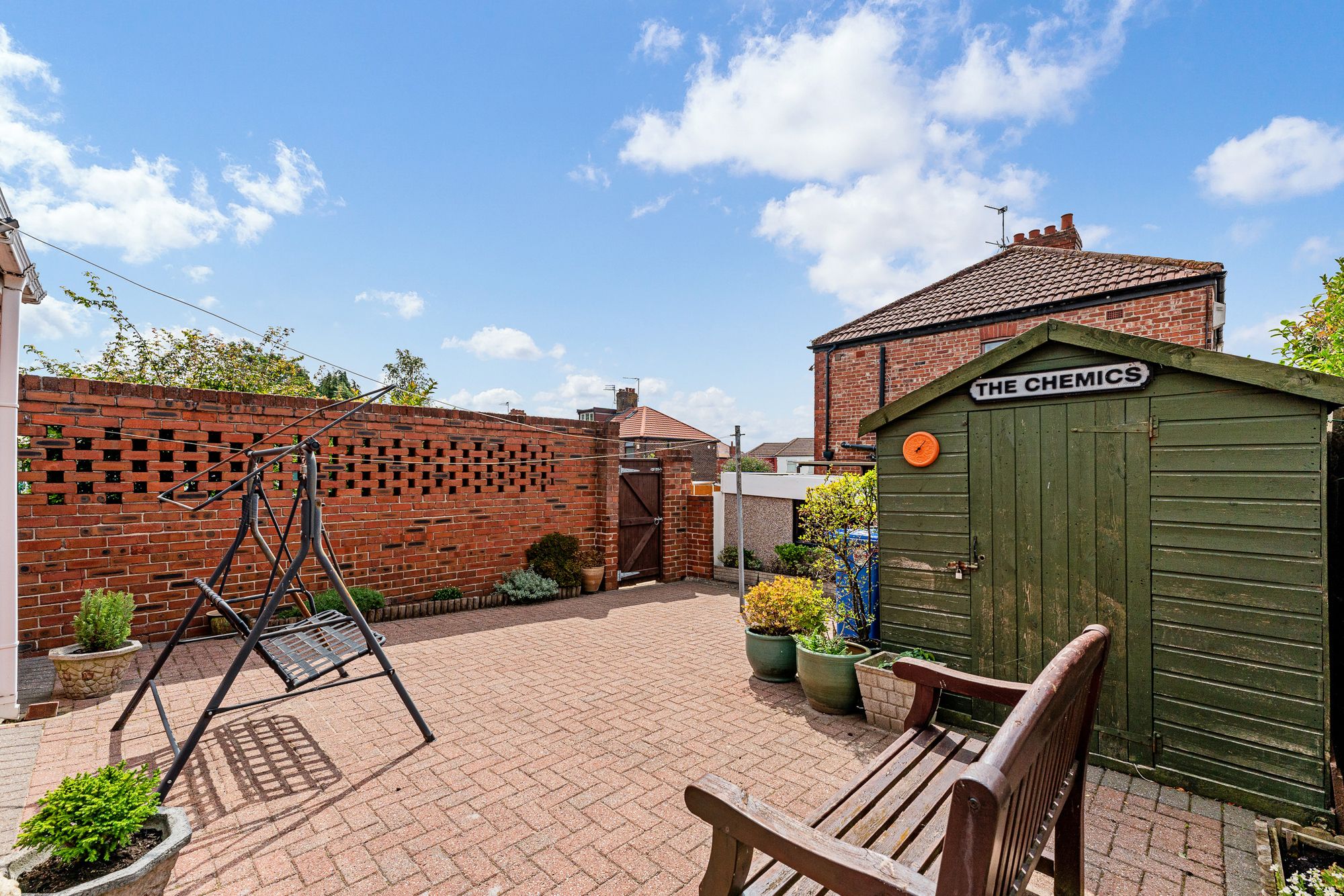 Leigh Avenue, Widnes, WA8