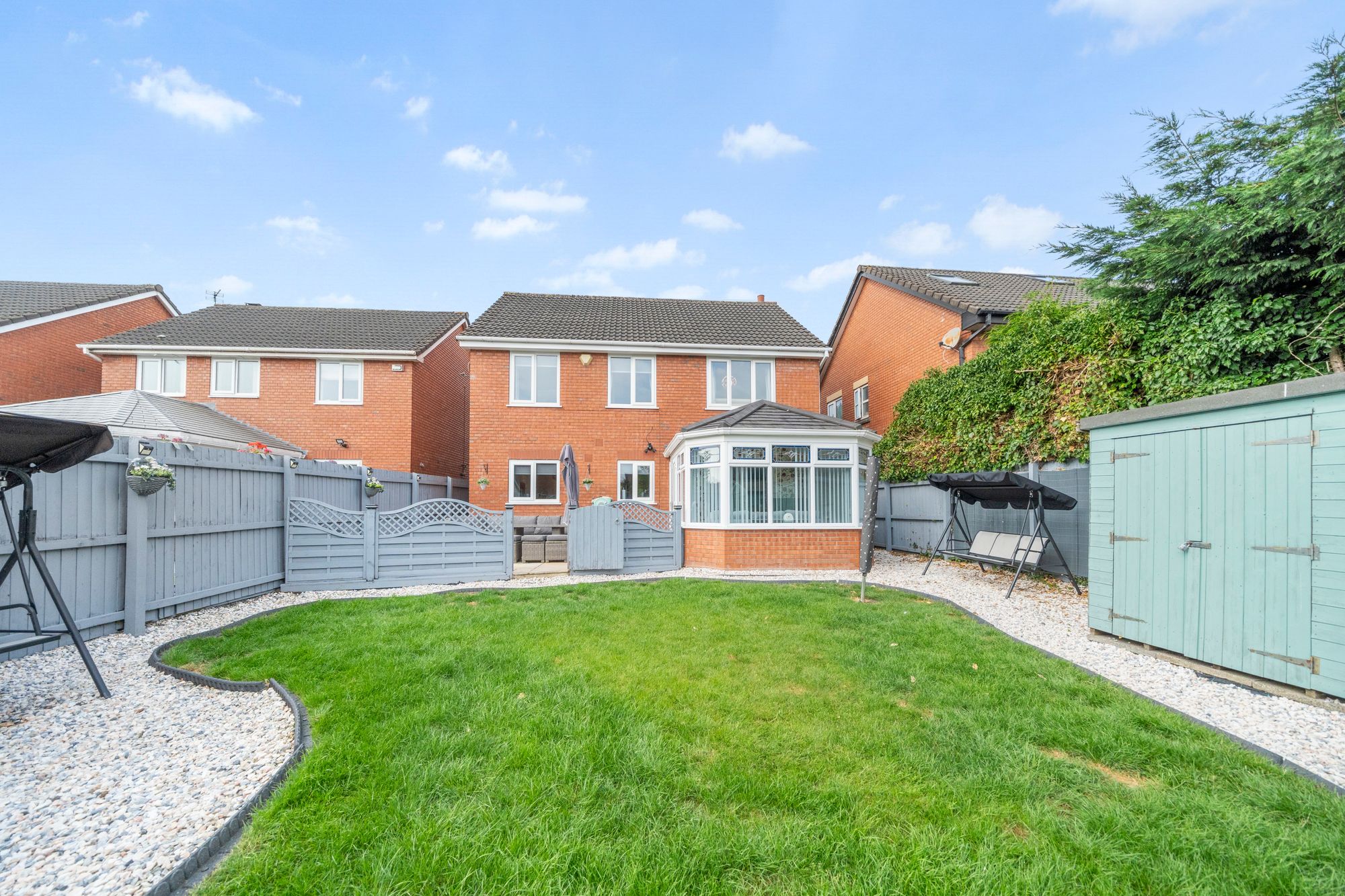 Sovereign Close, Lowton, WA3