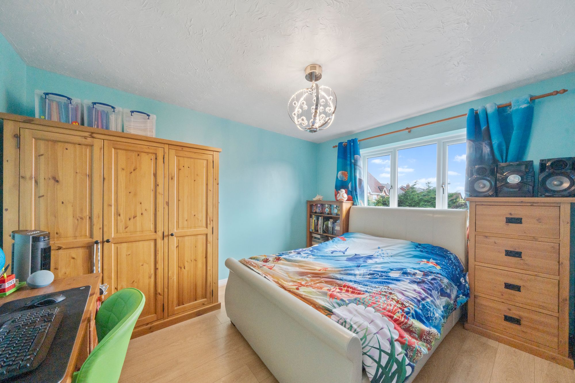 Sovereign Close, Lowton, WA3