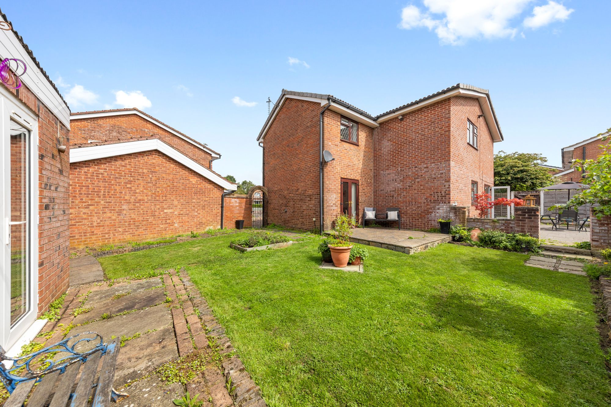 Daniel Close, Warrington