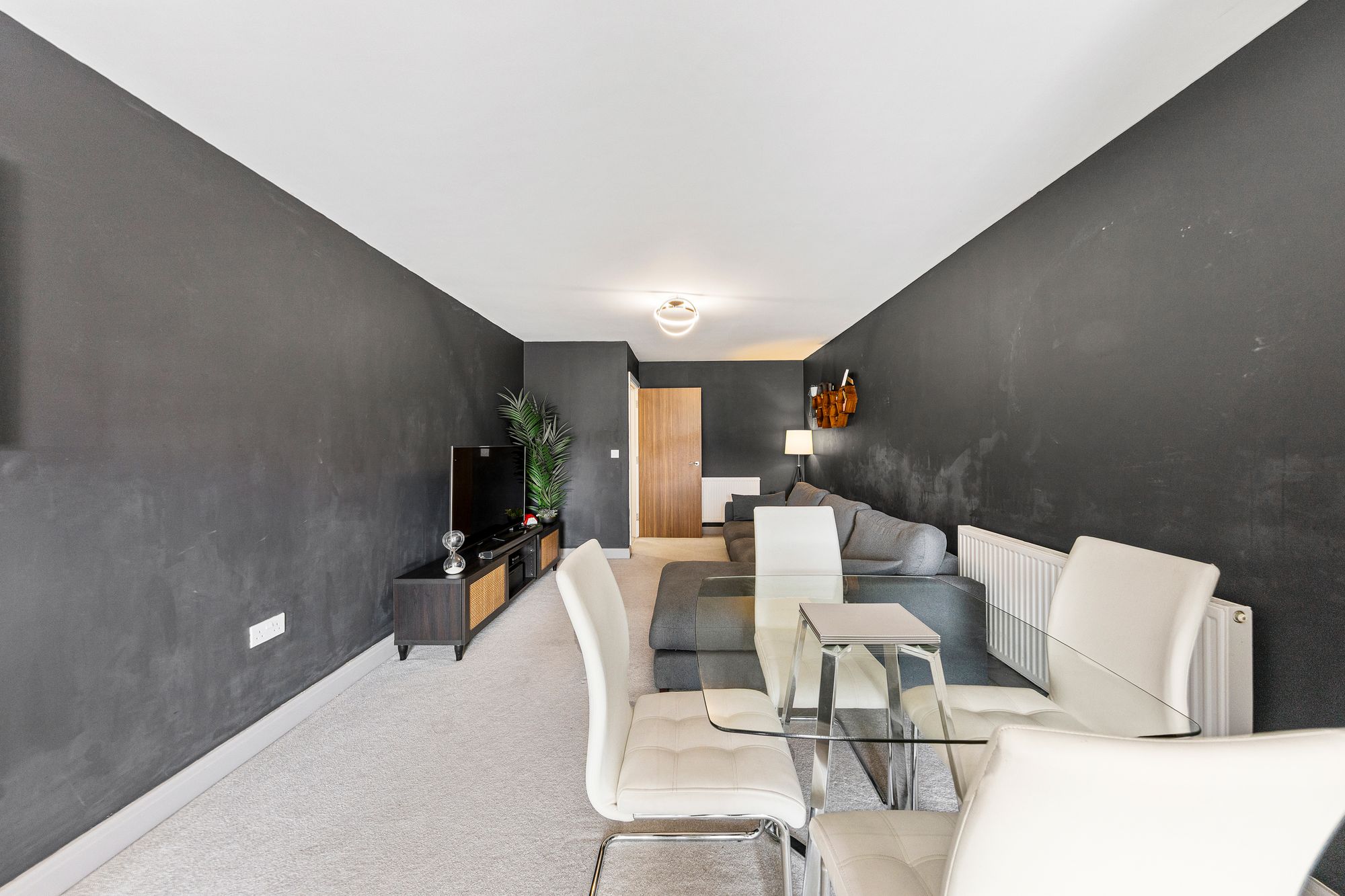 Apartment 5, Warrington