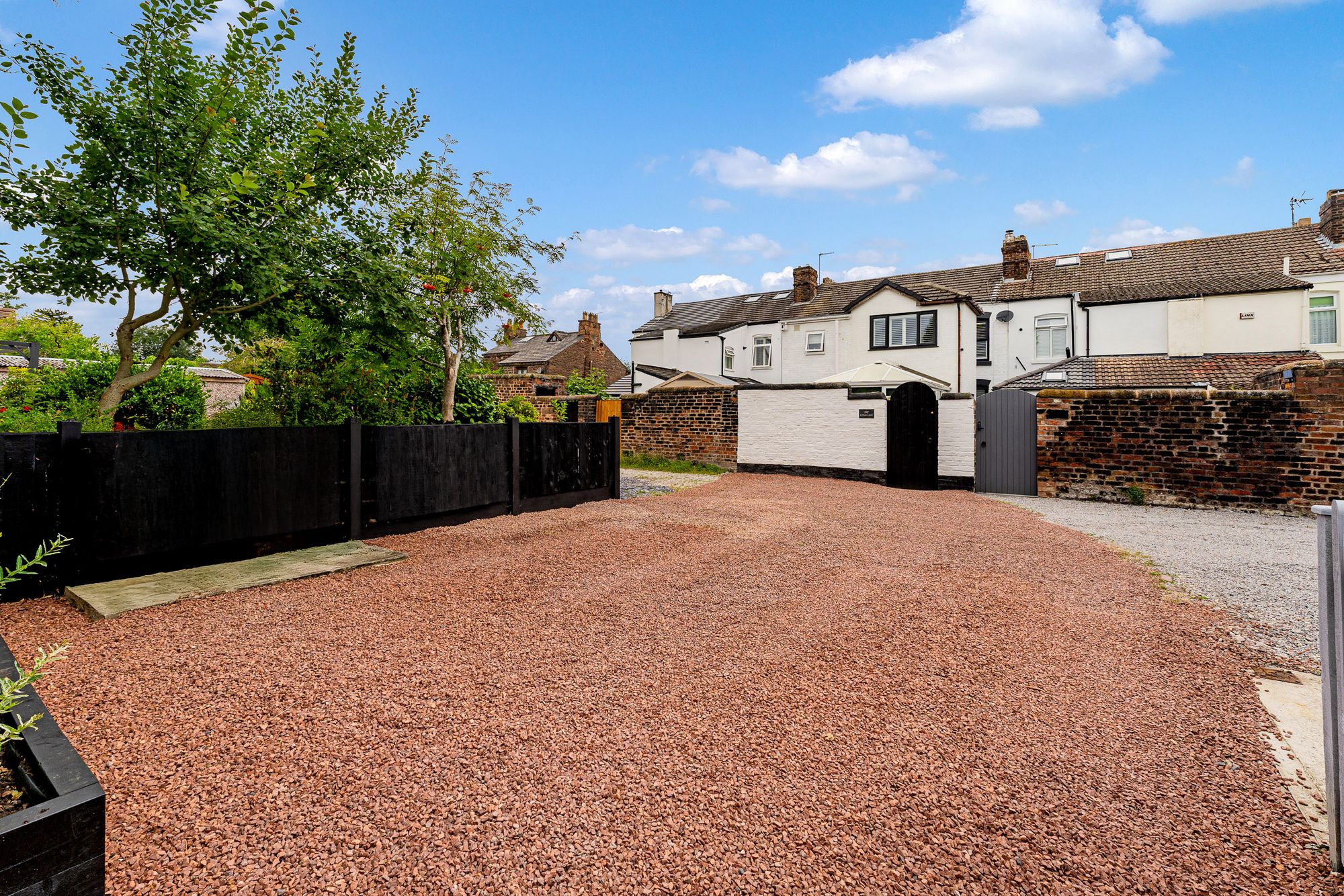 Upton Lane, Widnes