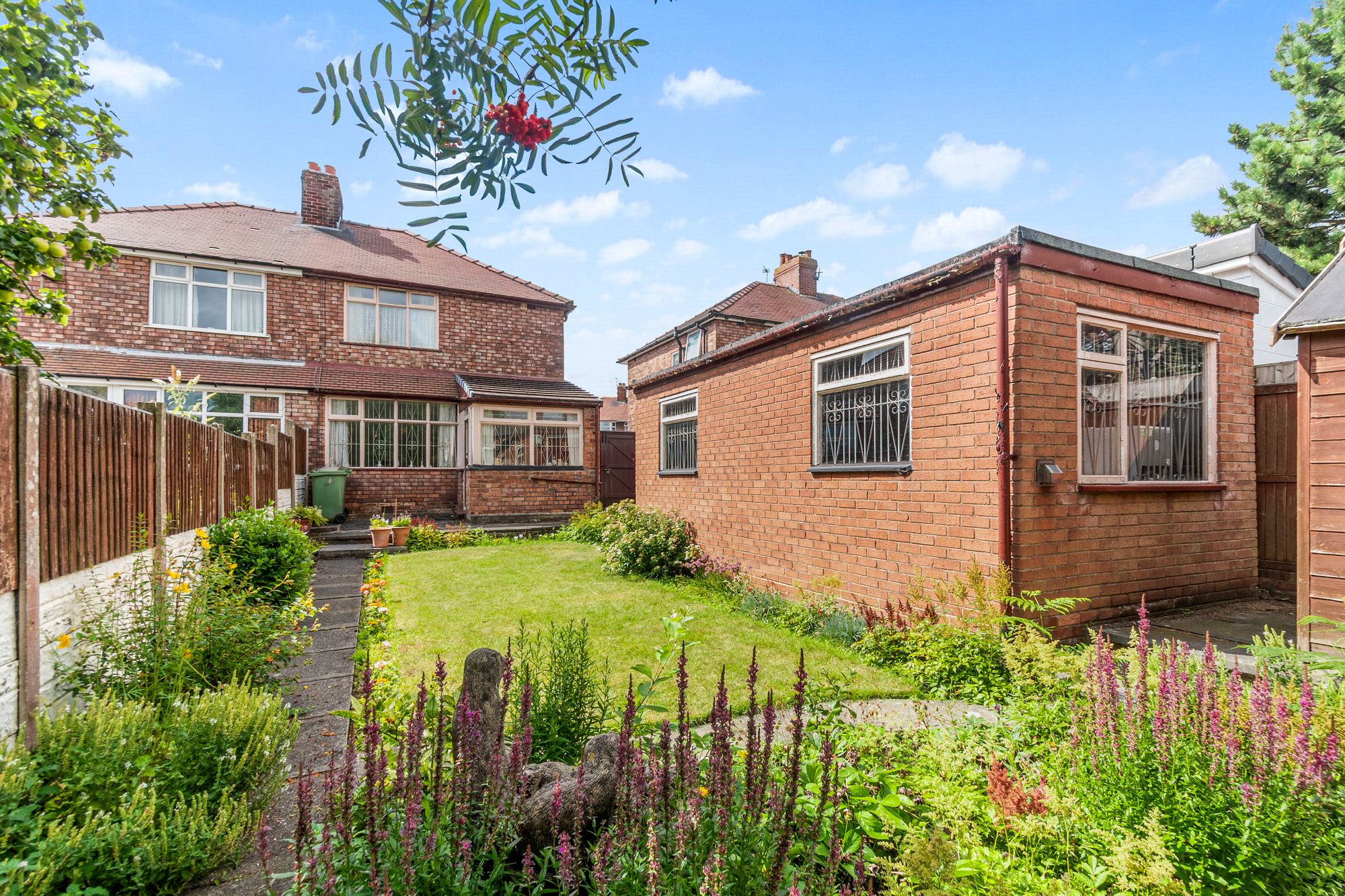 Mitchell Road, St. Helens