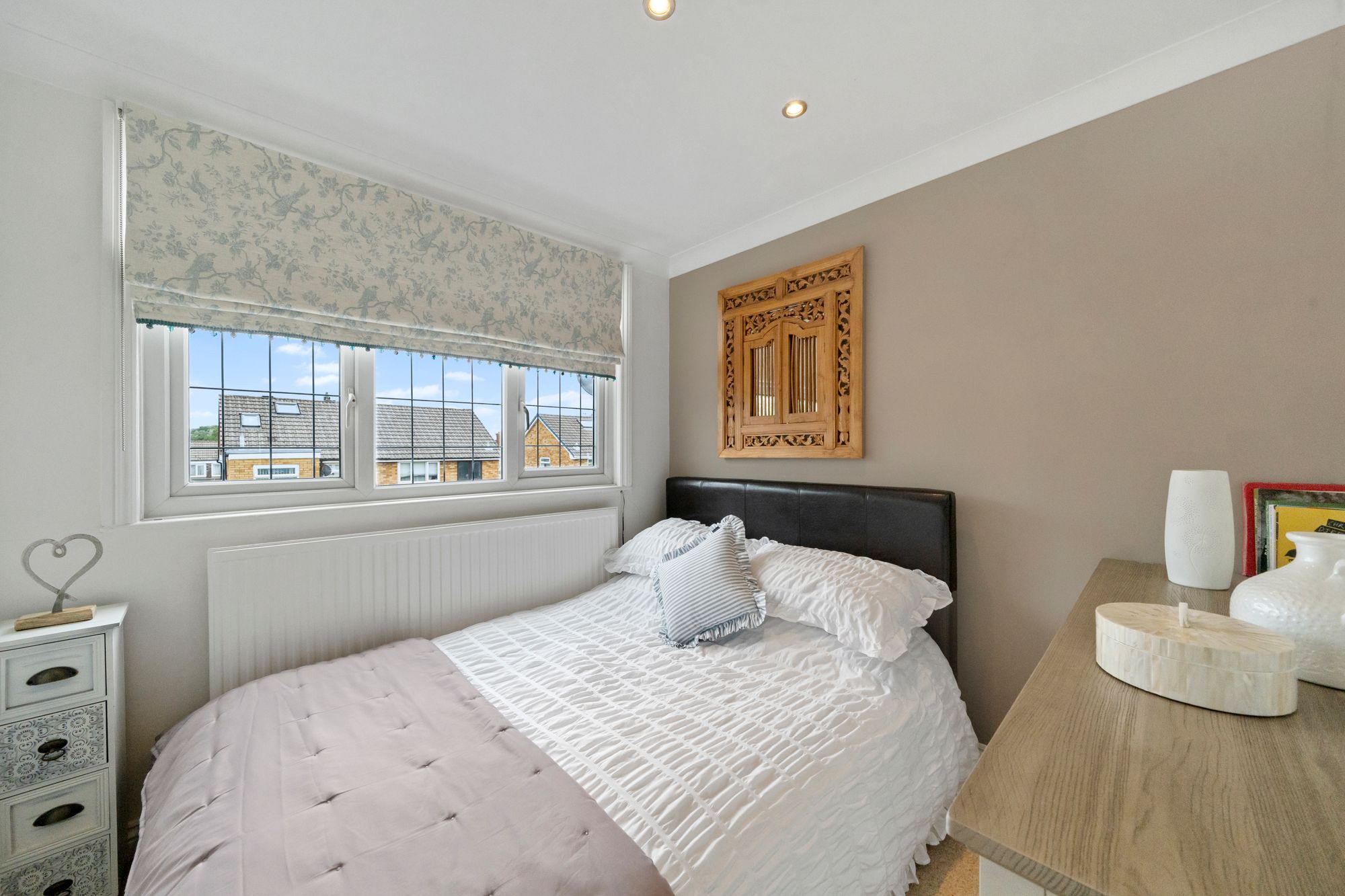 Lichfield Grove, Wigan