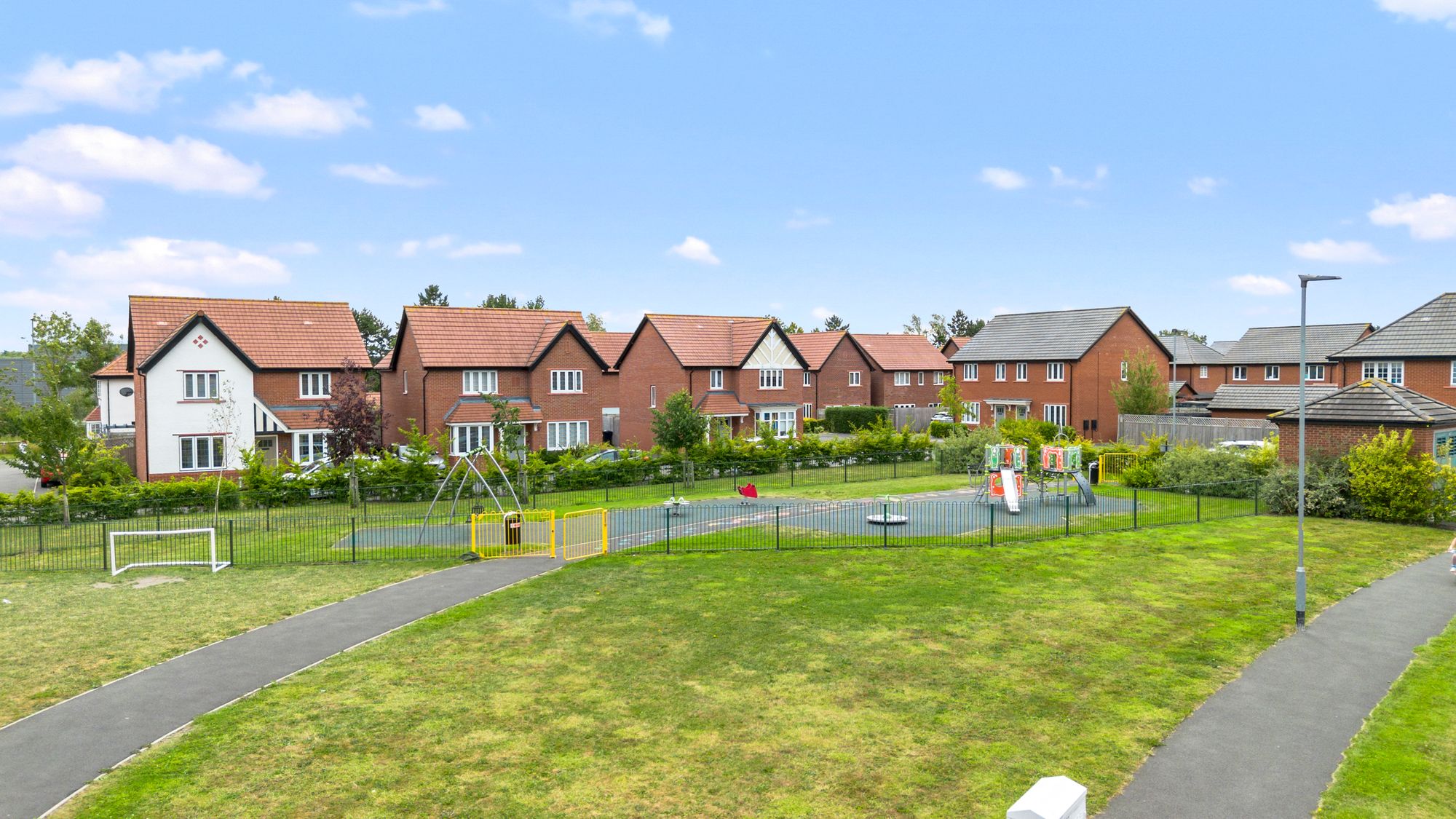 Watergrove Crescent, Great Sankey, WA5