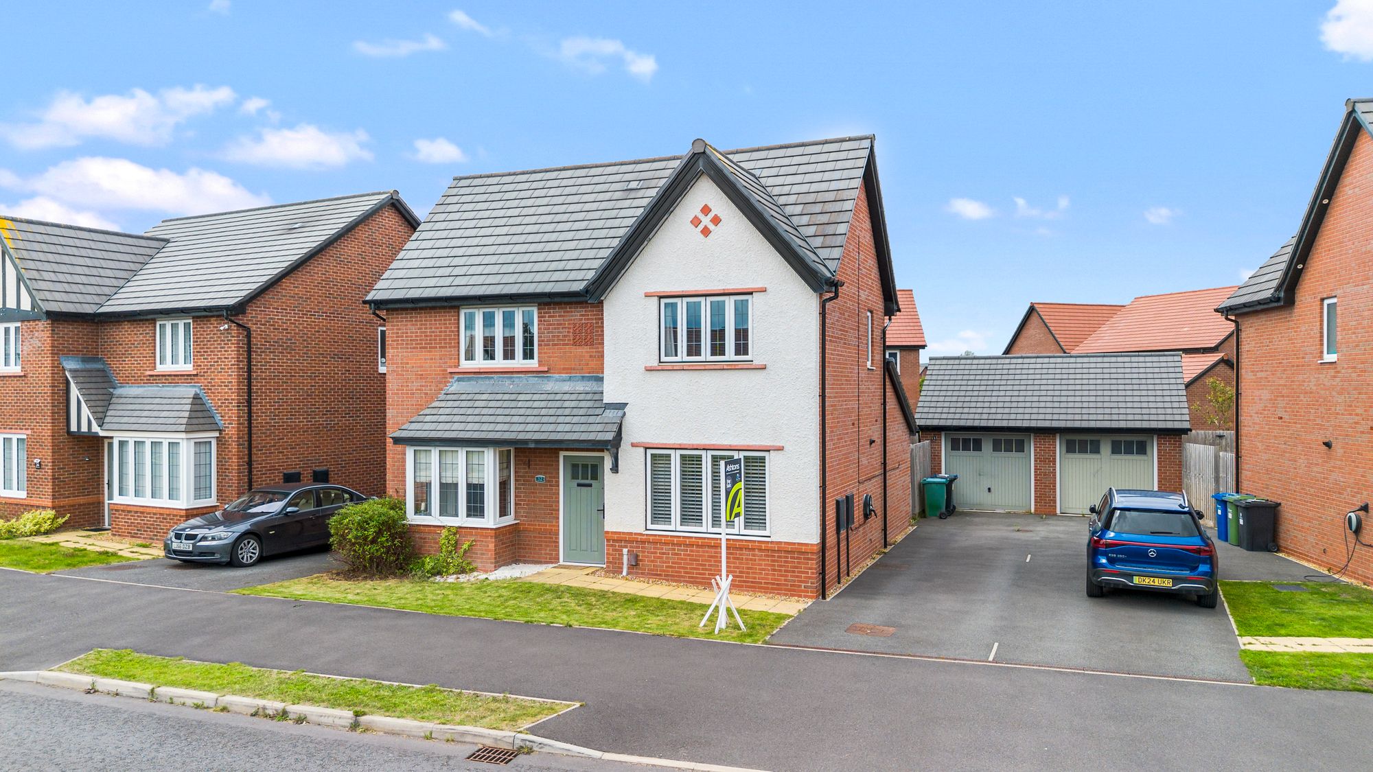 Watergrove Crescent, Great Sankey, WA5