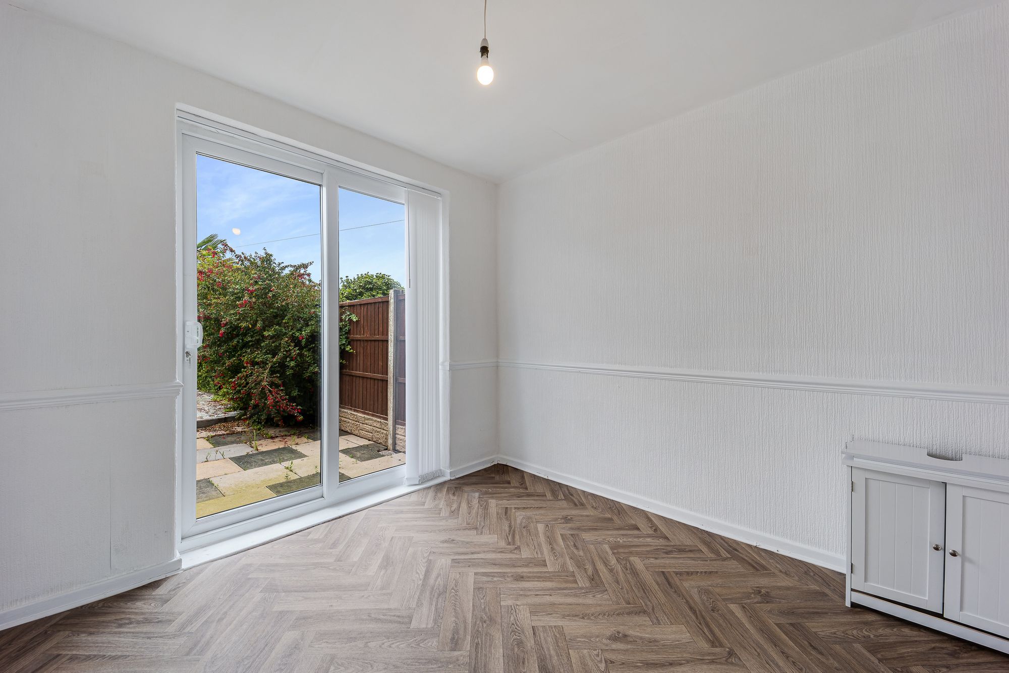 Cheshyre Drive, Halton, WA7