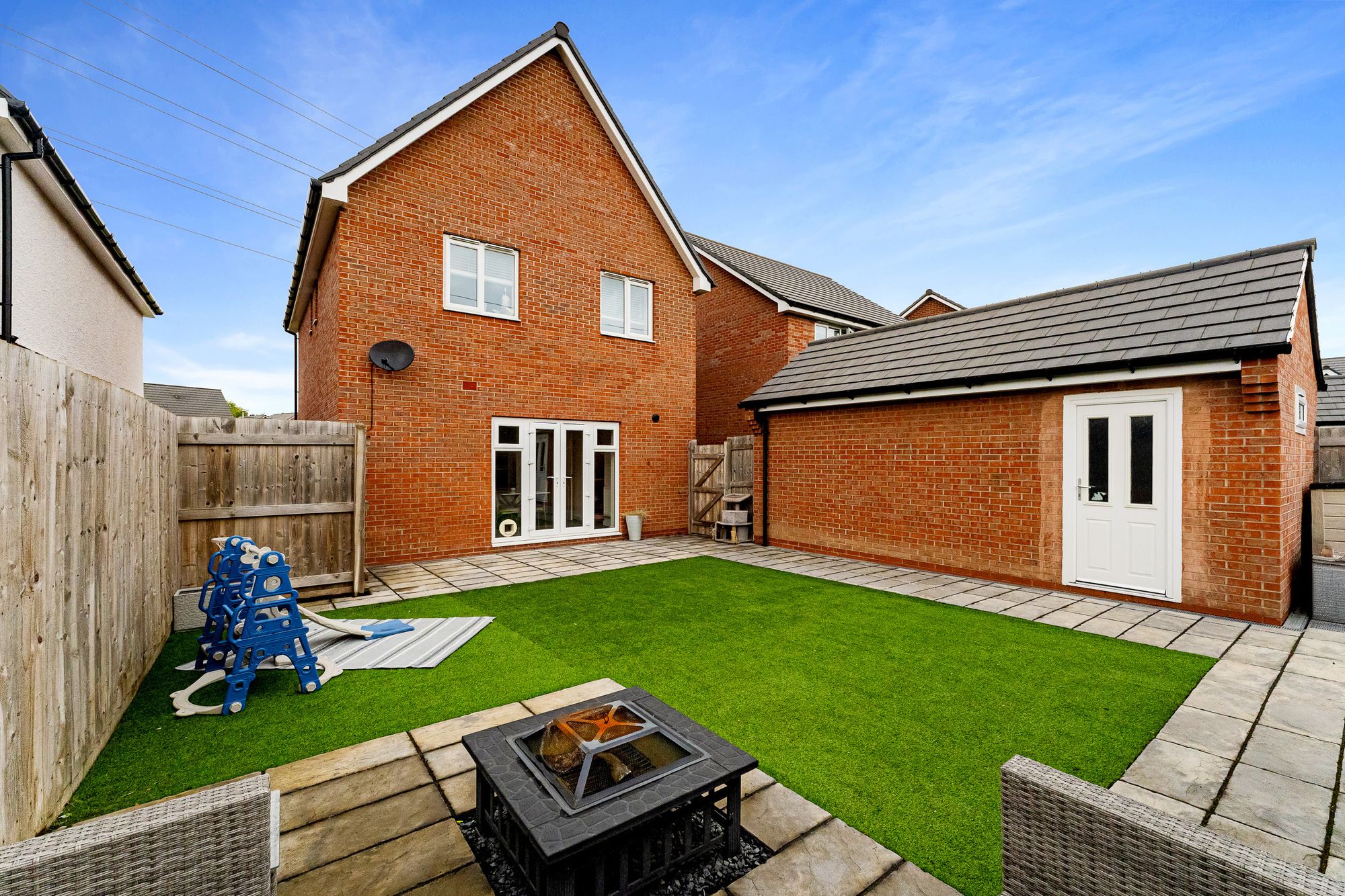 St. Neots Place, Runcorn