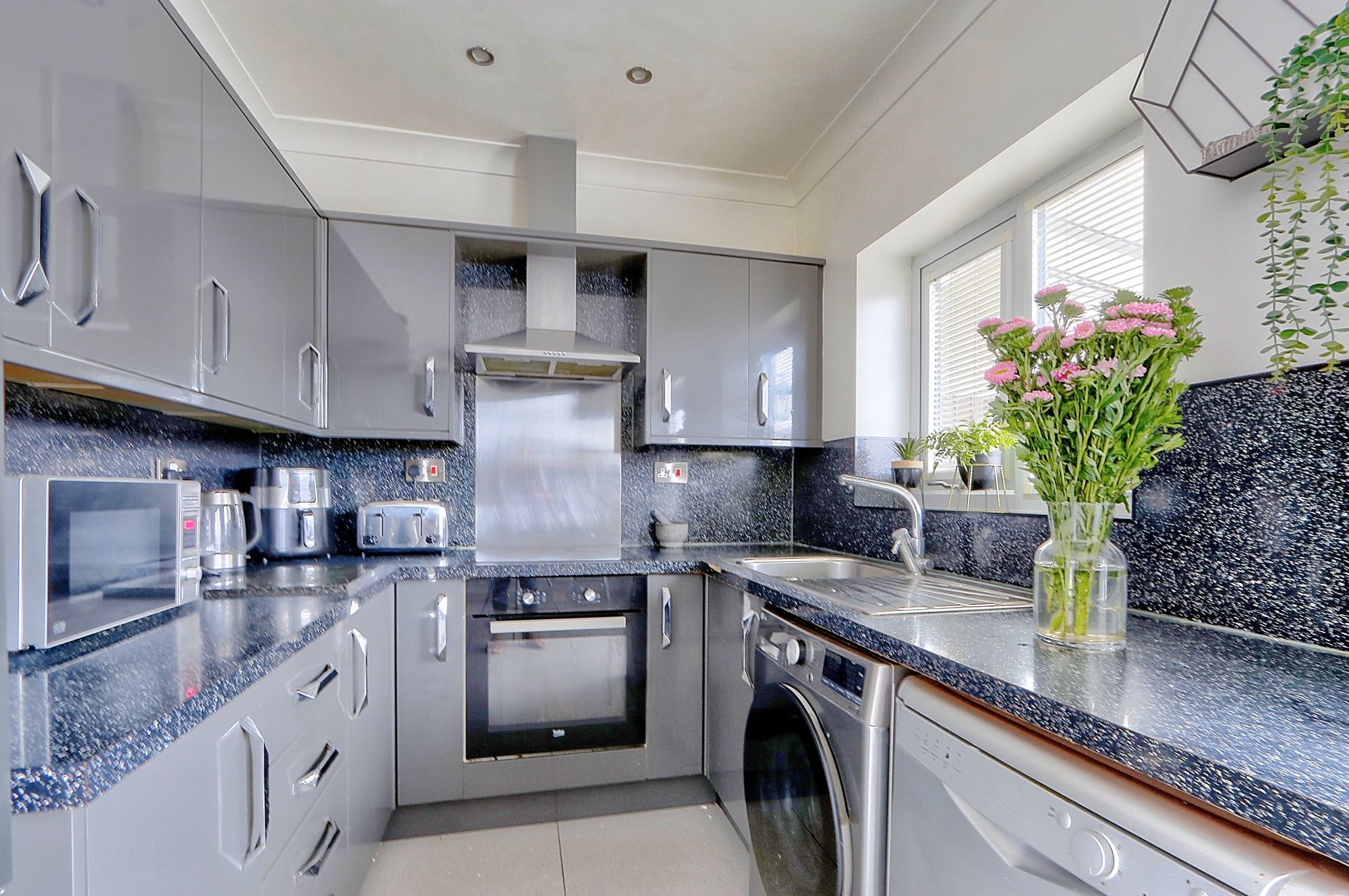 _MG_1845_6_7_Enhancer