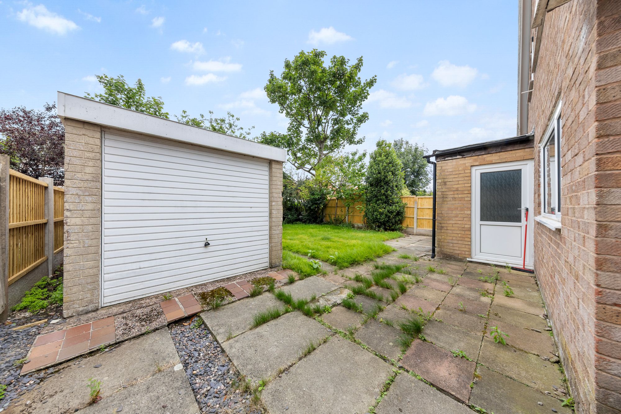 Jackson Avenue, Culcheth, WA3