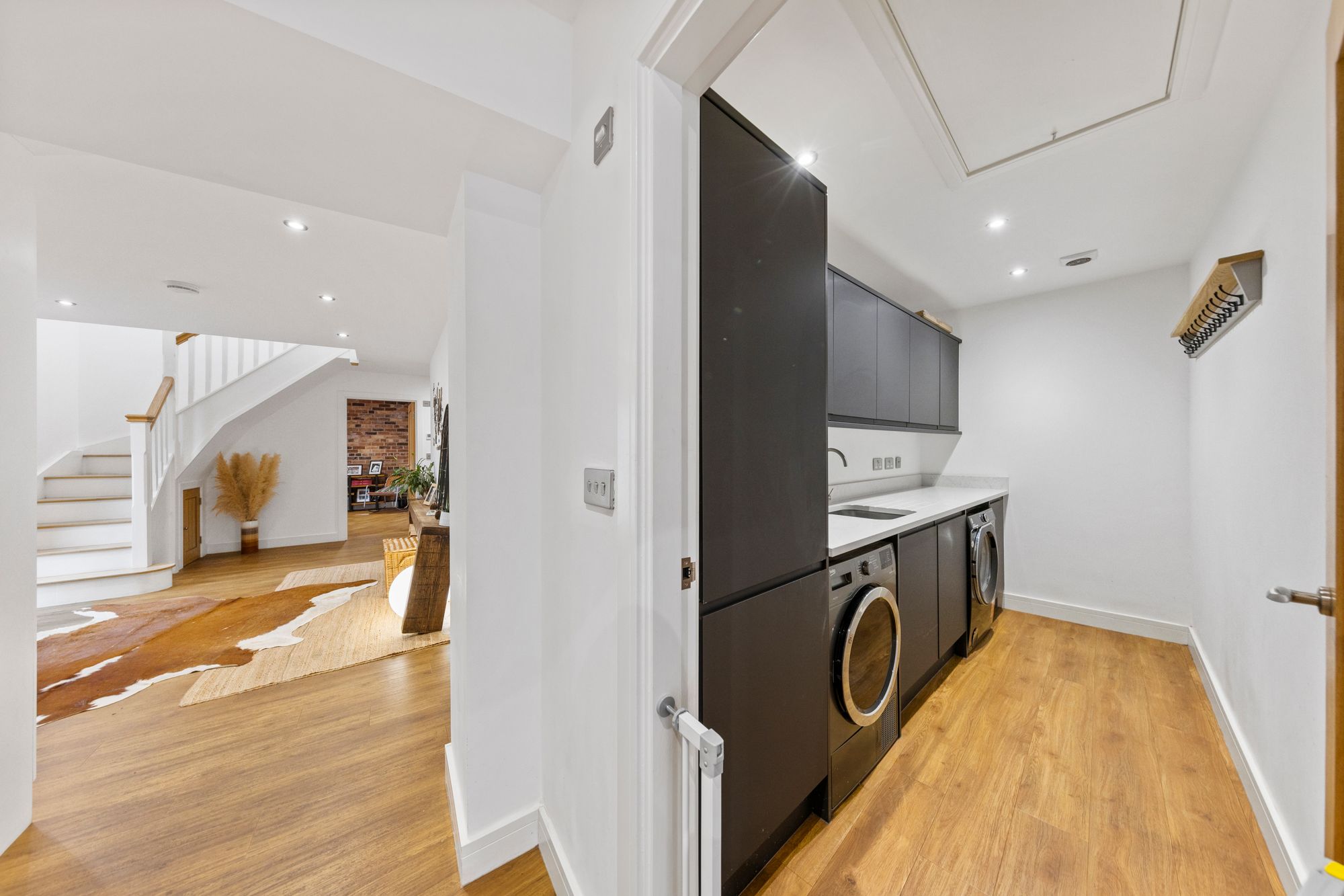 Hollingreave Barns, Warrington