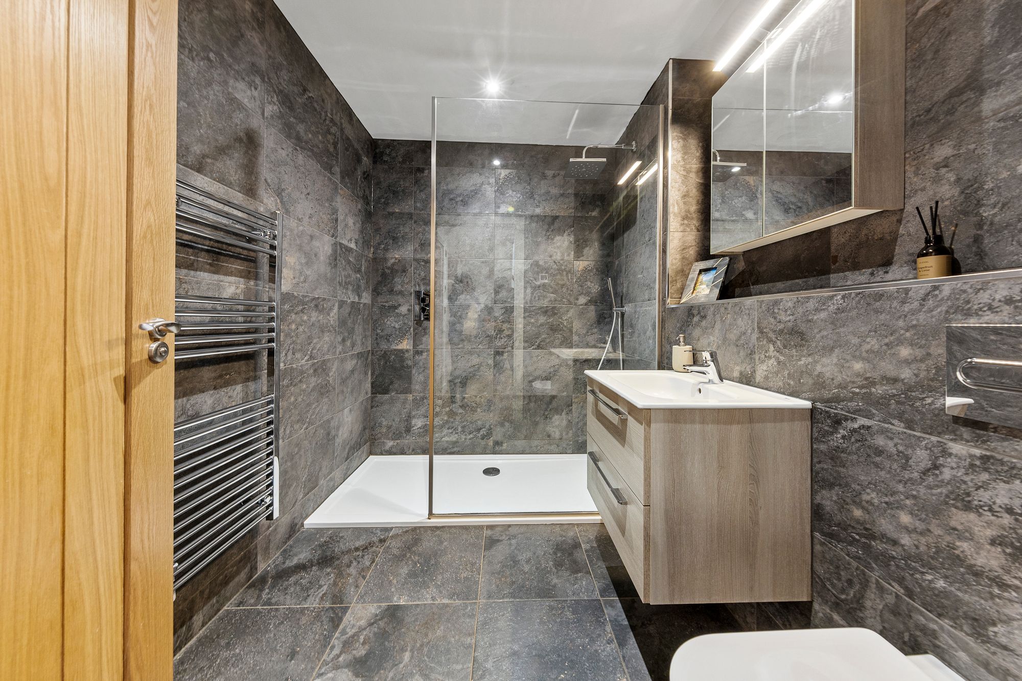 Hollingreave Barns, Warrington