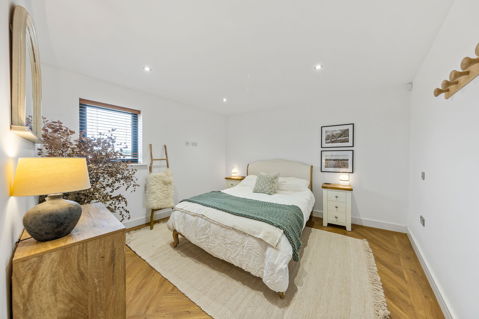 Hollingreave Barns, Warrington