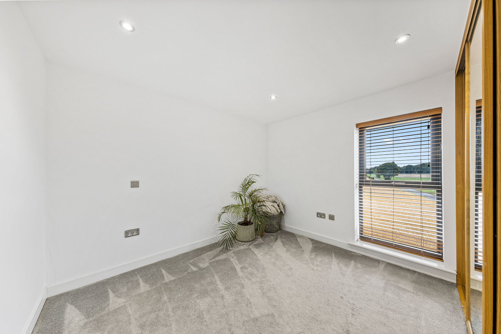 Hollingreave Barns, Warrington