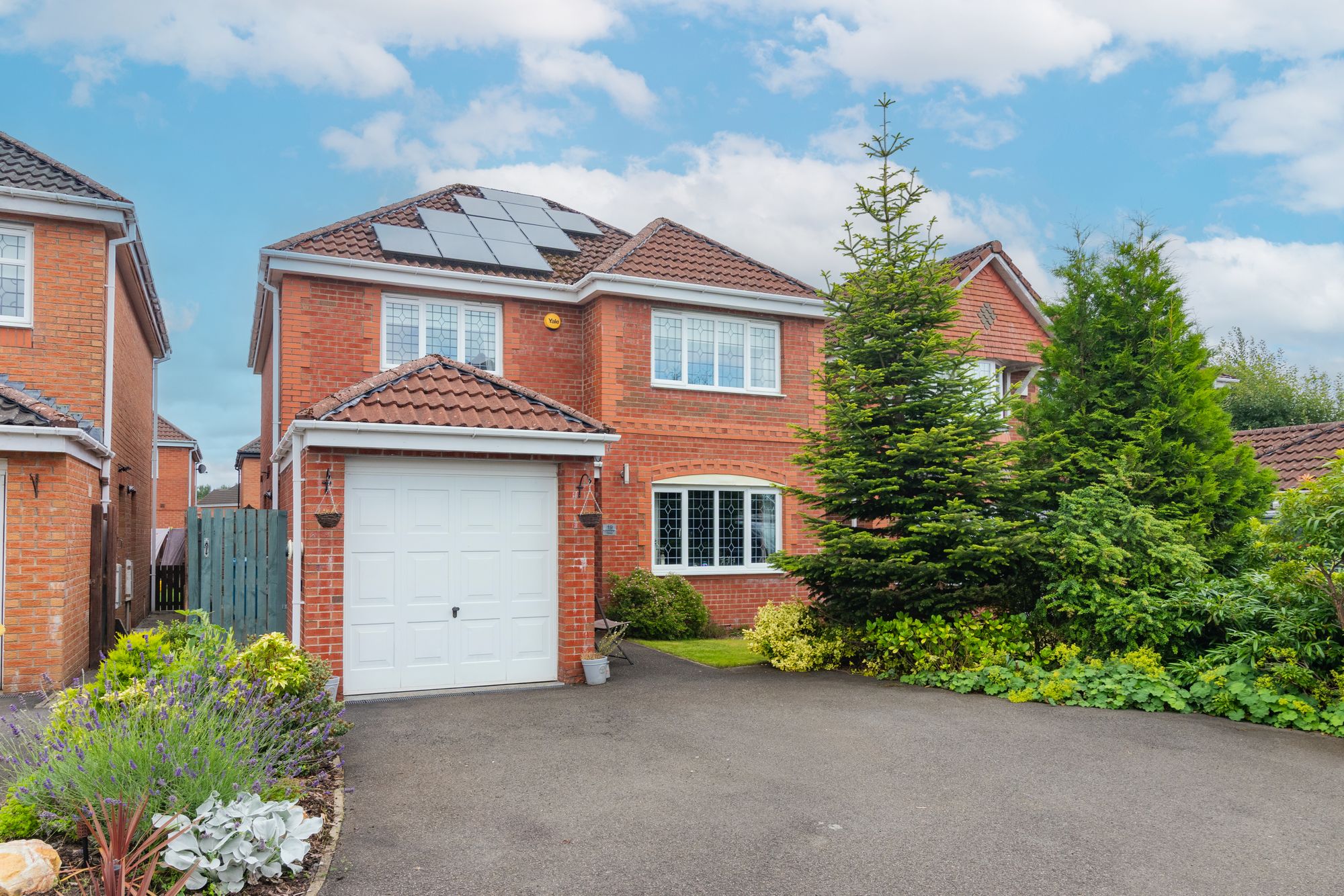 19 Inverary Drive, Gartcosh