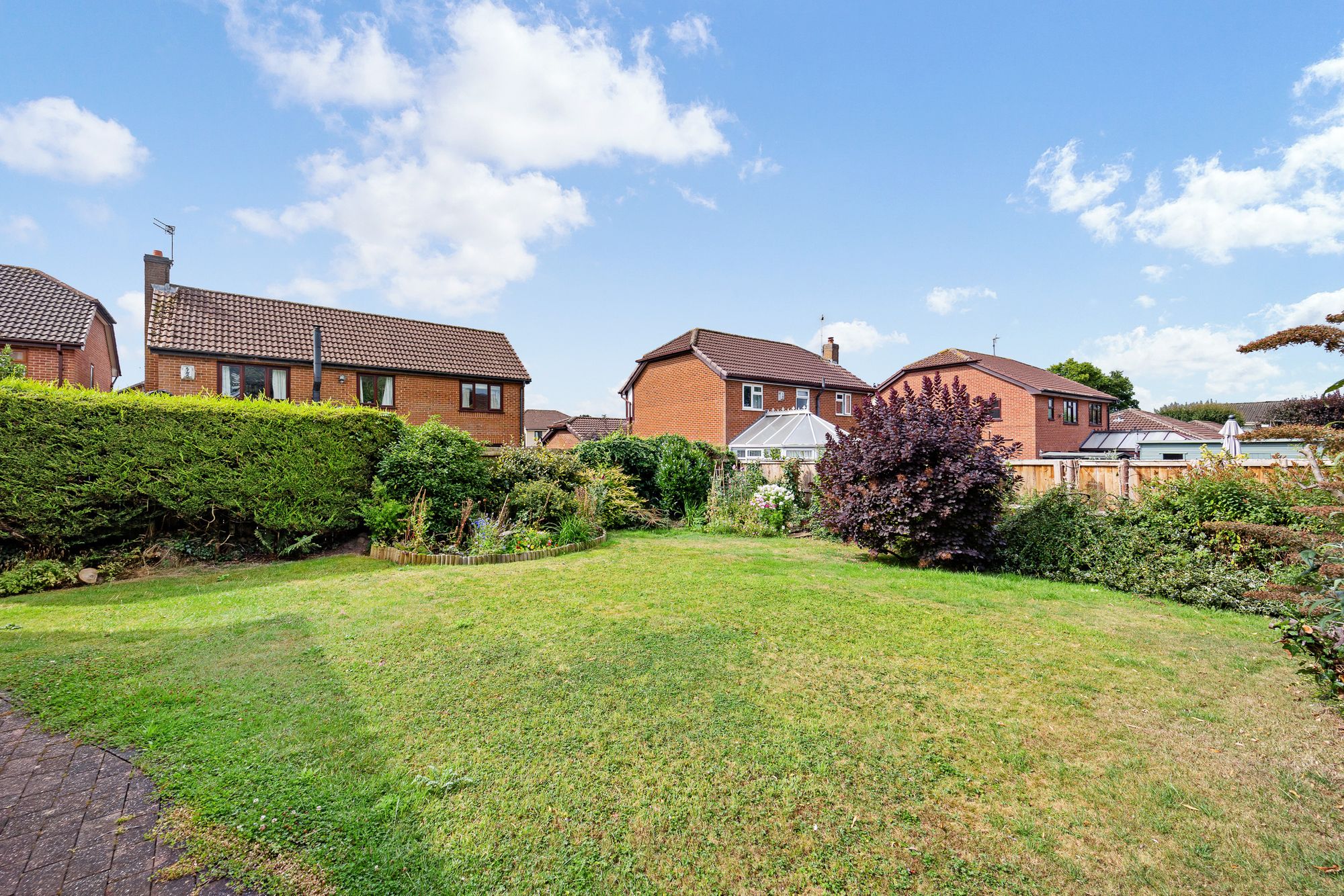Parklands, Widnes, WA8