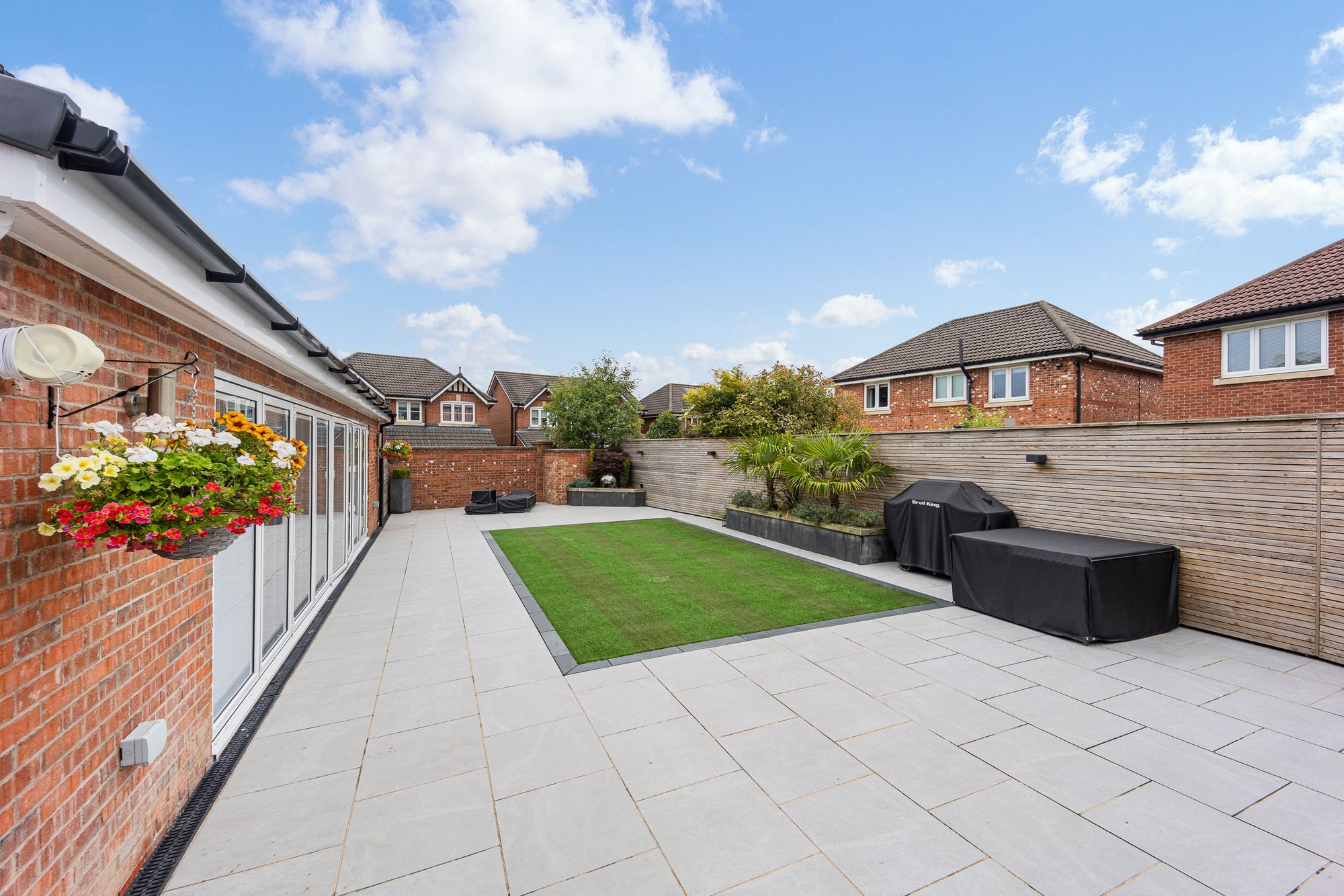 Black Horse Lane, Widnes, WA8