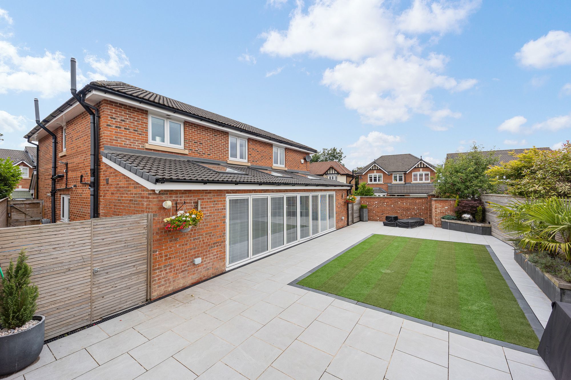 Black Horse Lane, Widnes, WA8