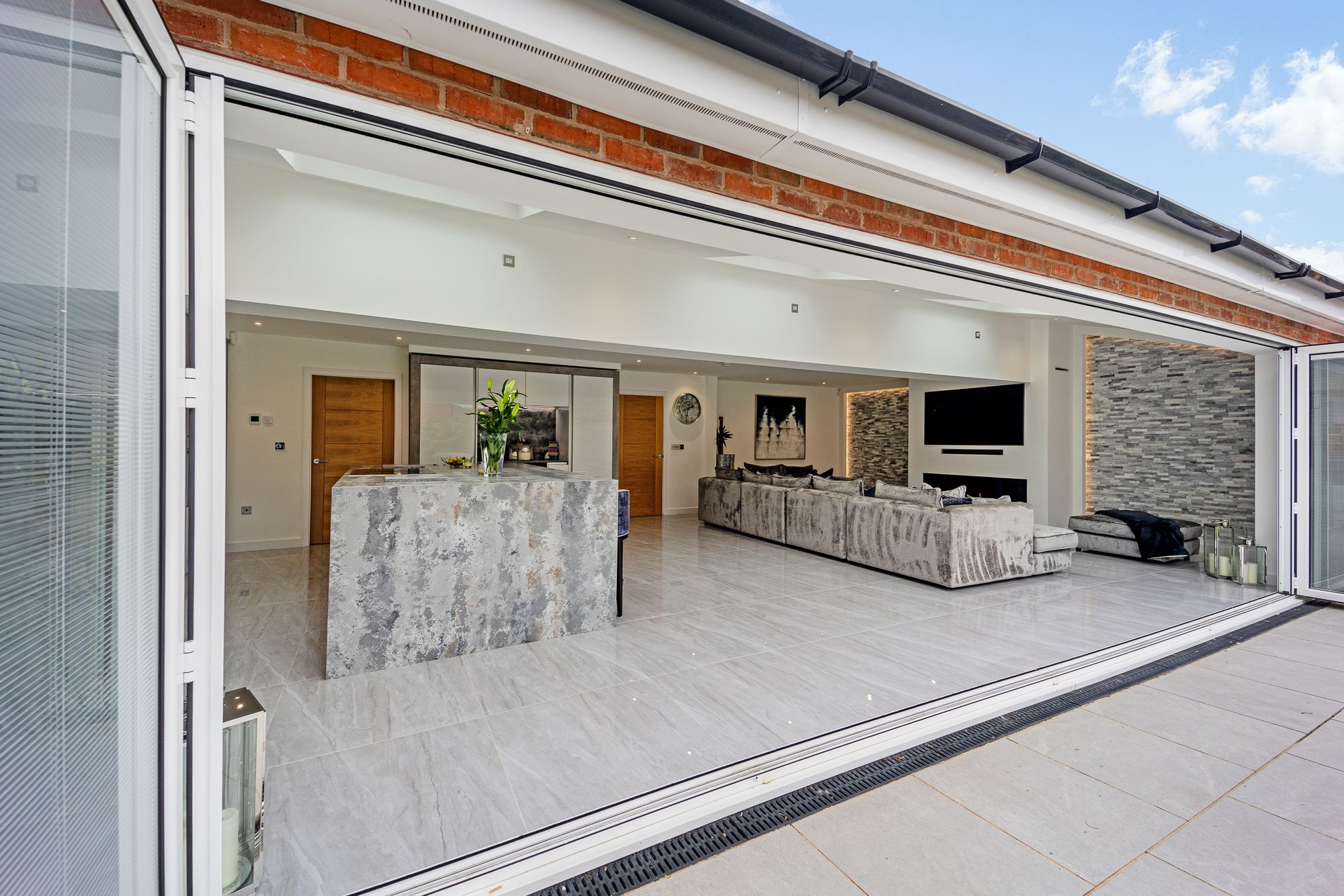 Black Horse Lane, Widnes, WA8