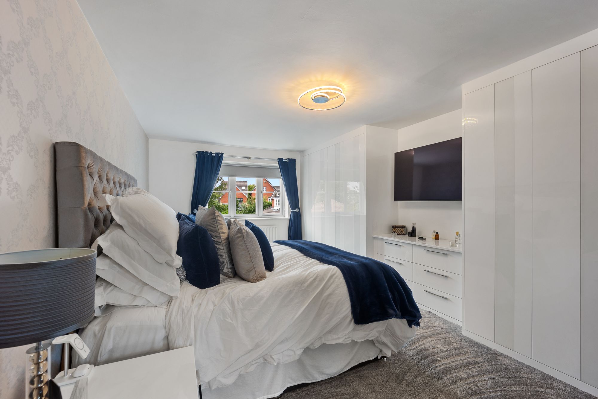 Black Horse Lane, Widnes, WA8