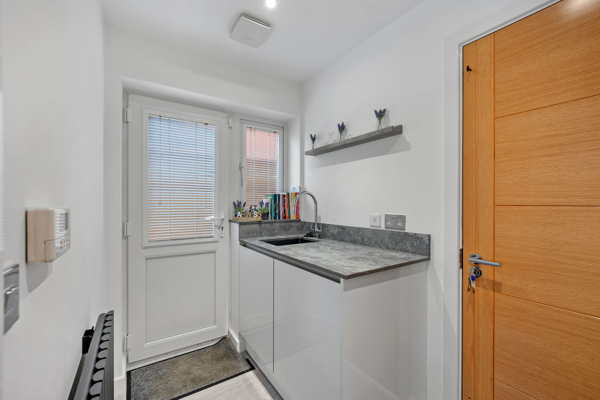 Black Horse Lane, Widnes, WA8