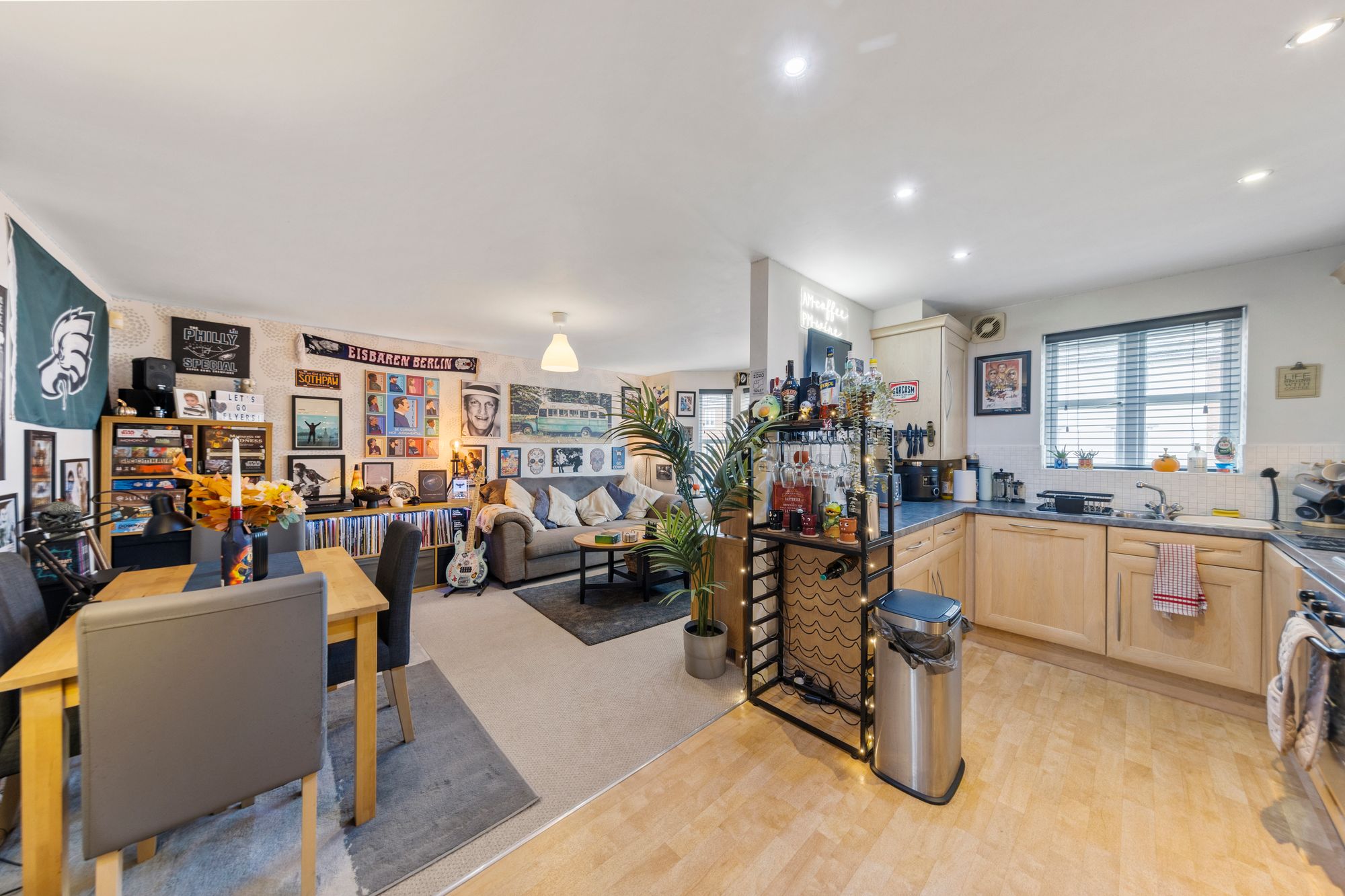Houston Gardens, Great Sankey, WA5
