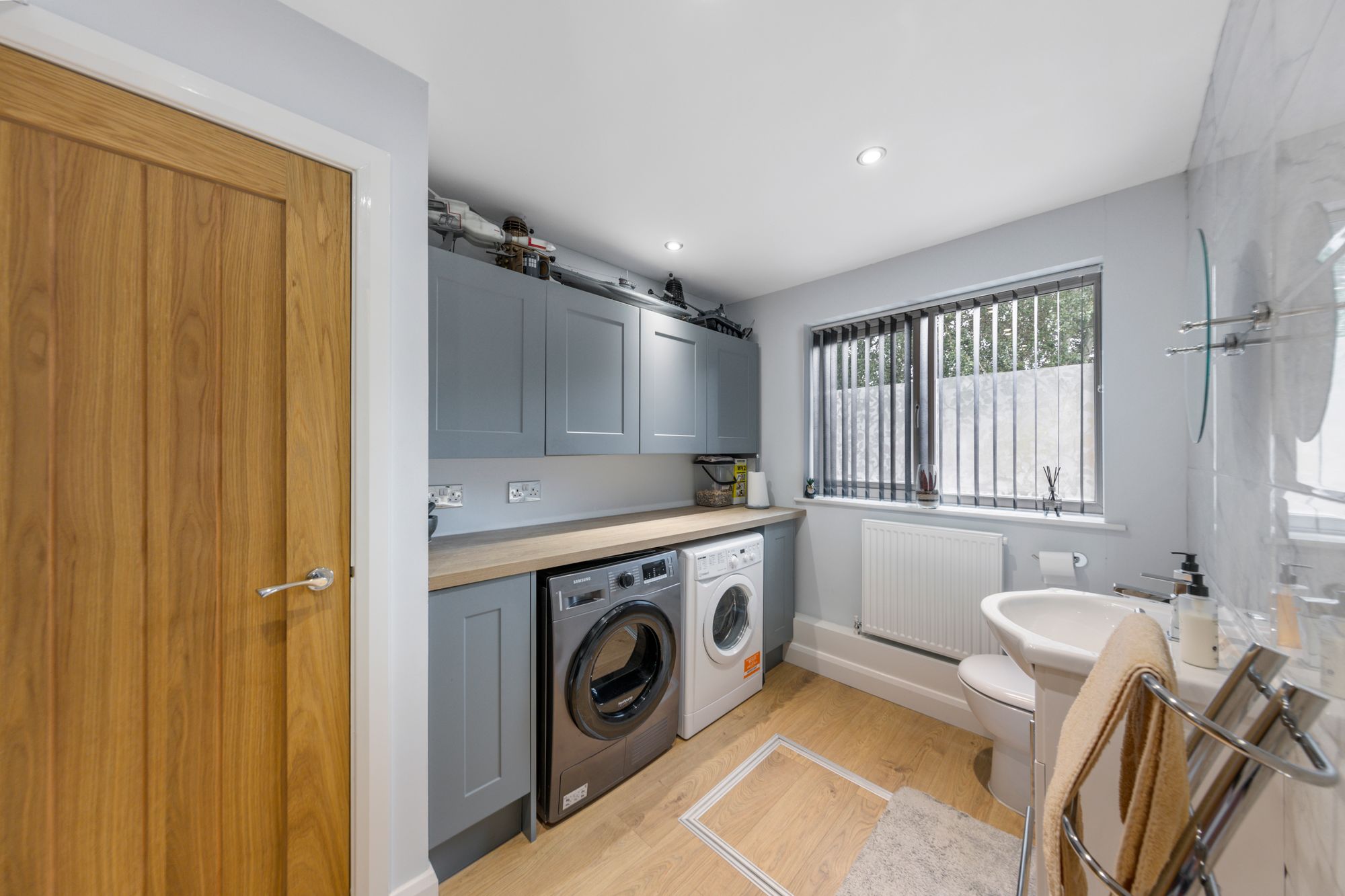 Charter Avenue, Warrington