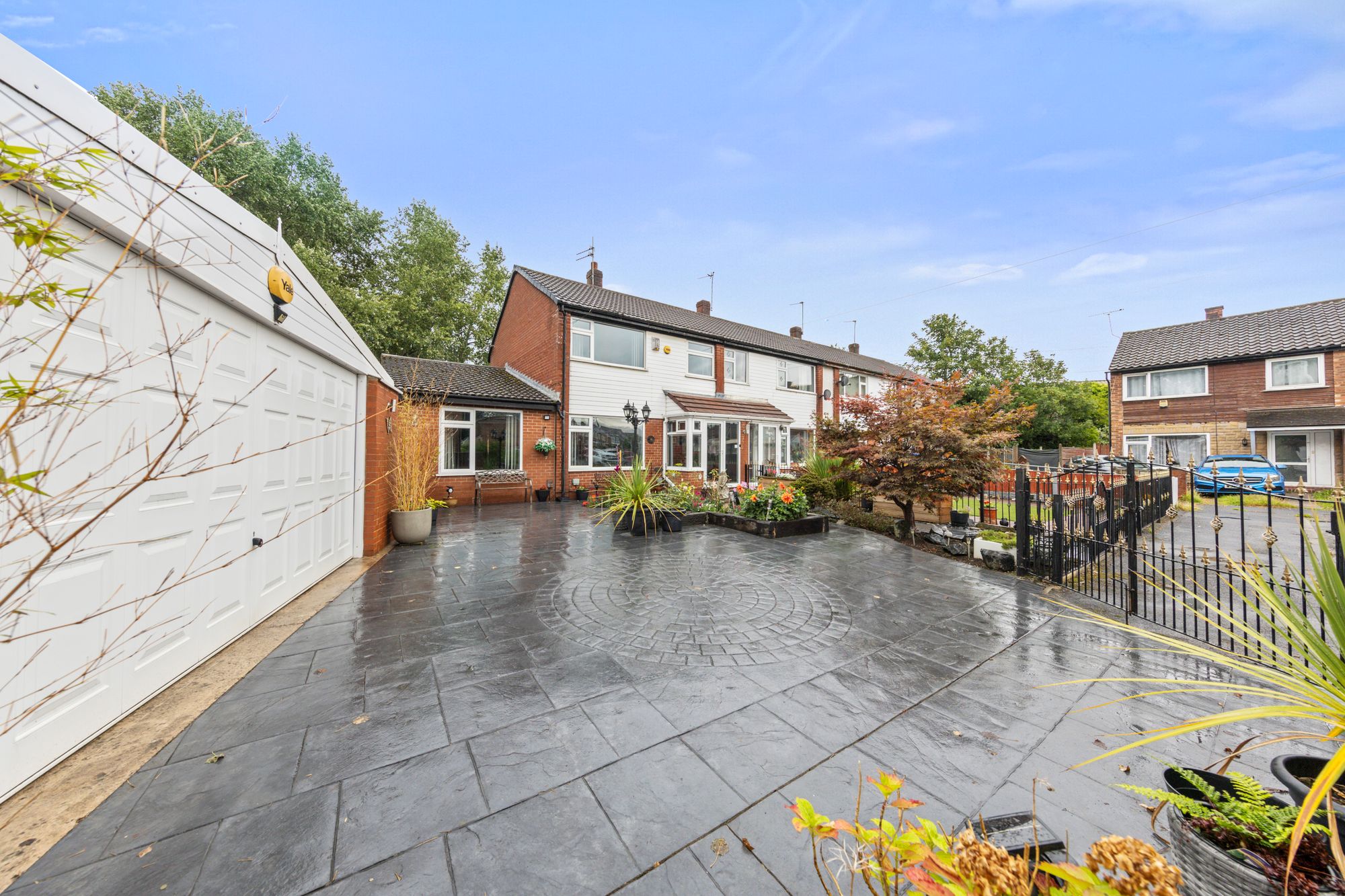Charter Avenue, Warrington, WA5