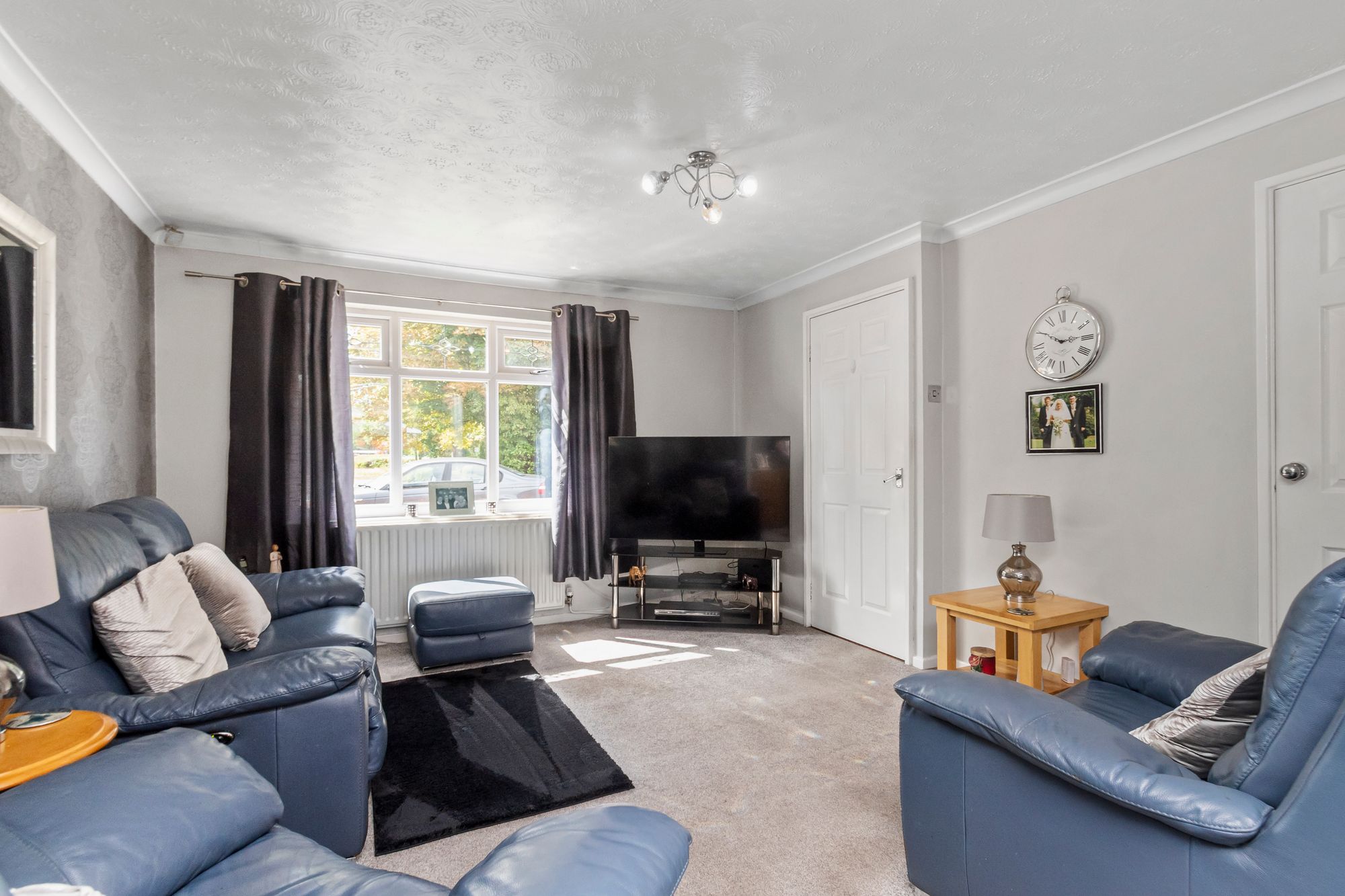 St. Bridgets Close, Fearnhead, WA2