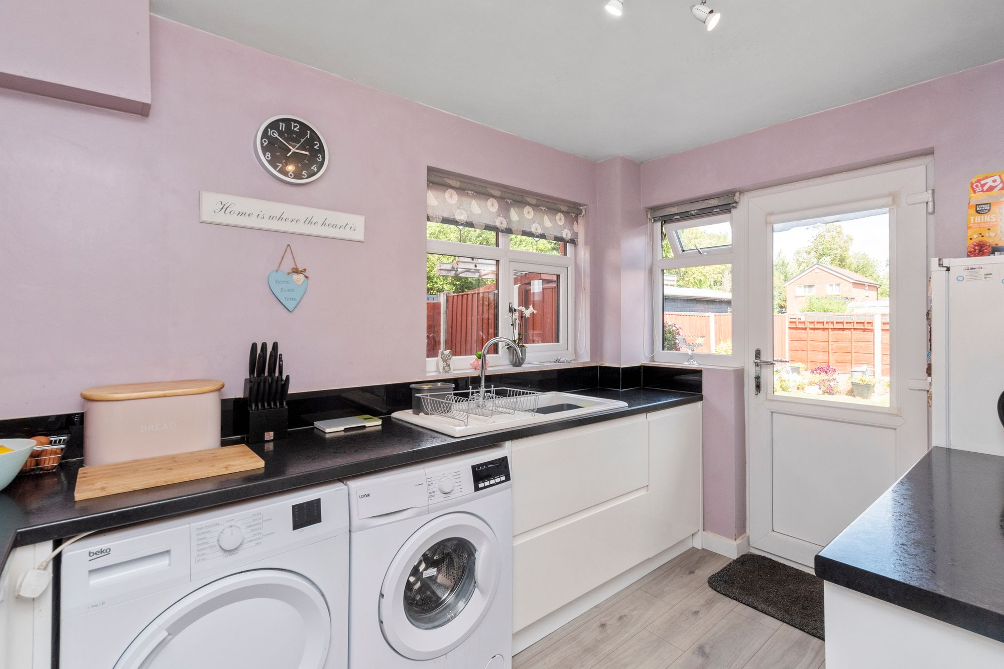 St. Bridgets Close, Fearnhead, WA2