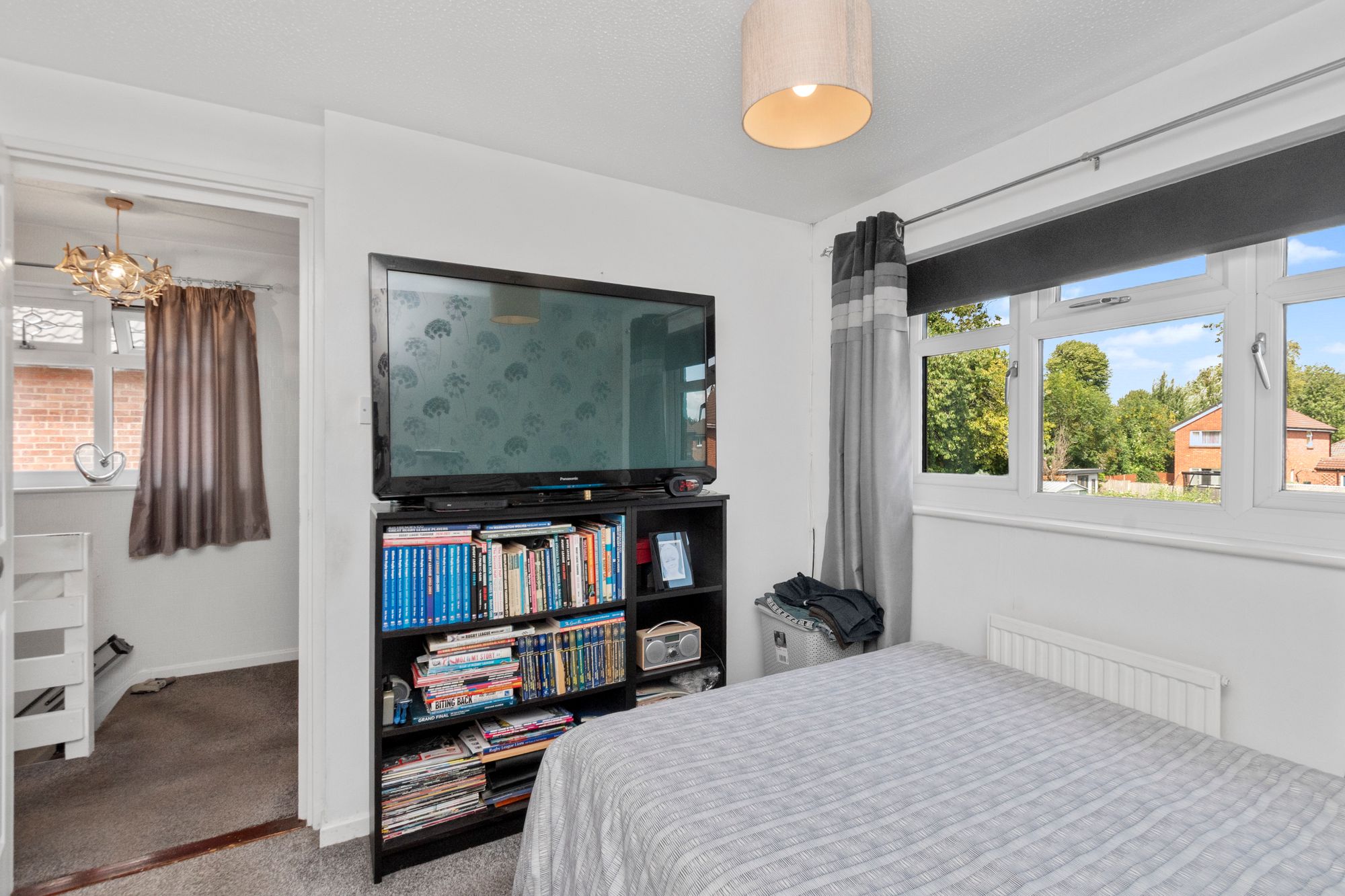 St. Bridgets Close, Fearnhead, WA2