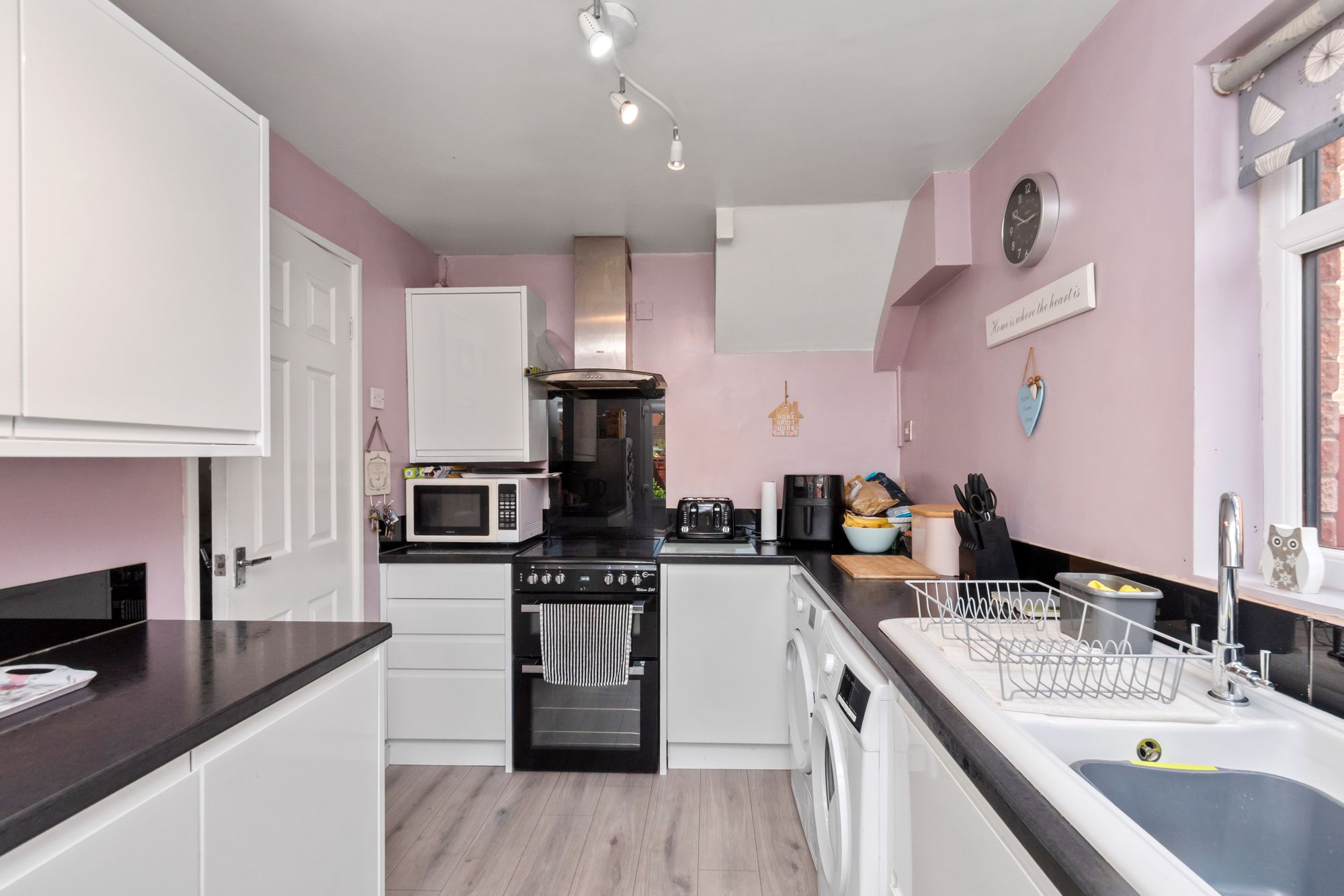 St. Bridgets Close, Fearnhead, WA2