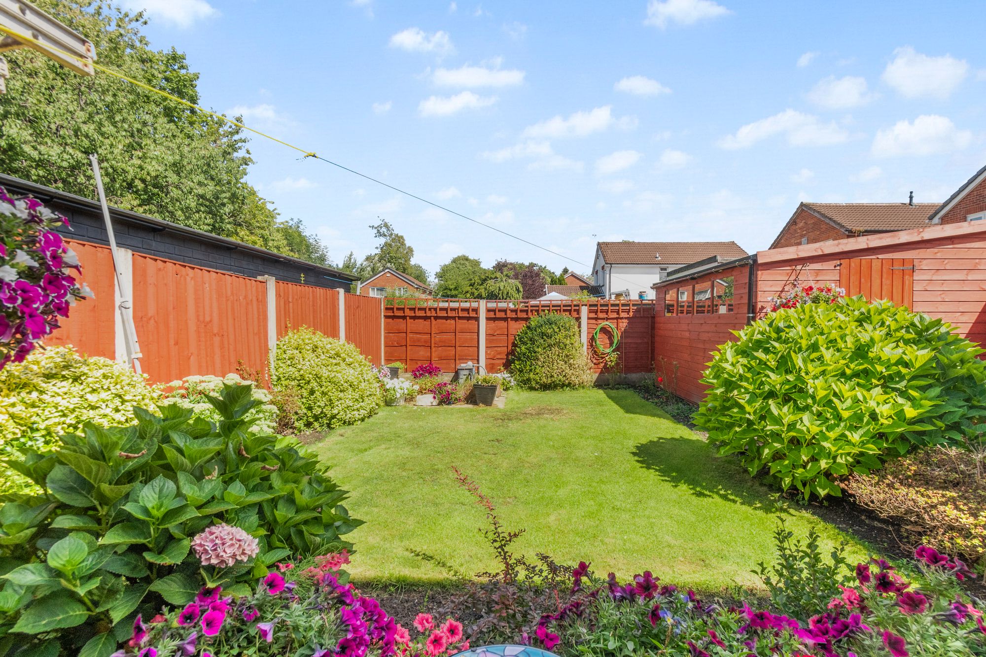 St. Bridgets Close, Fearnhead, WA2