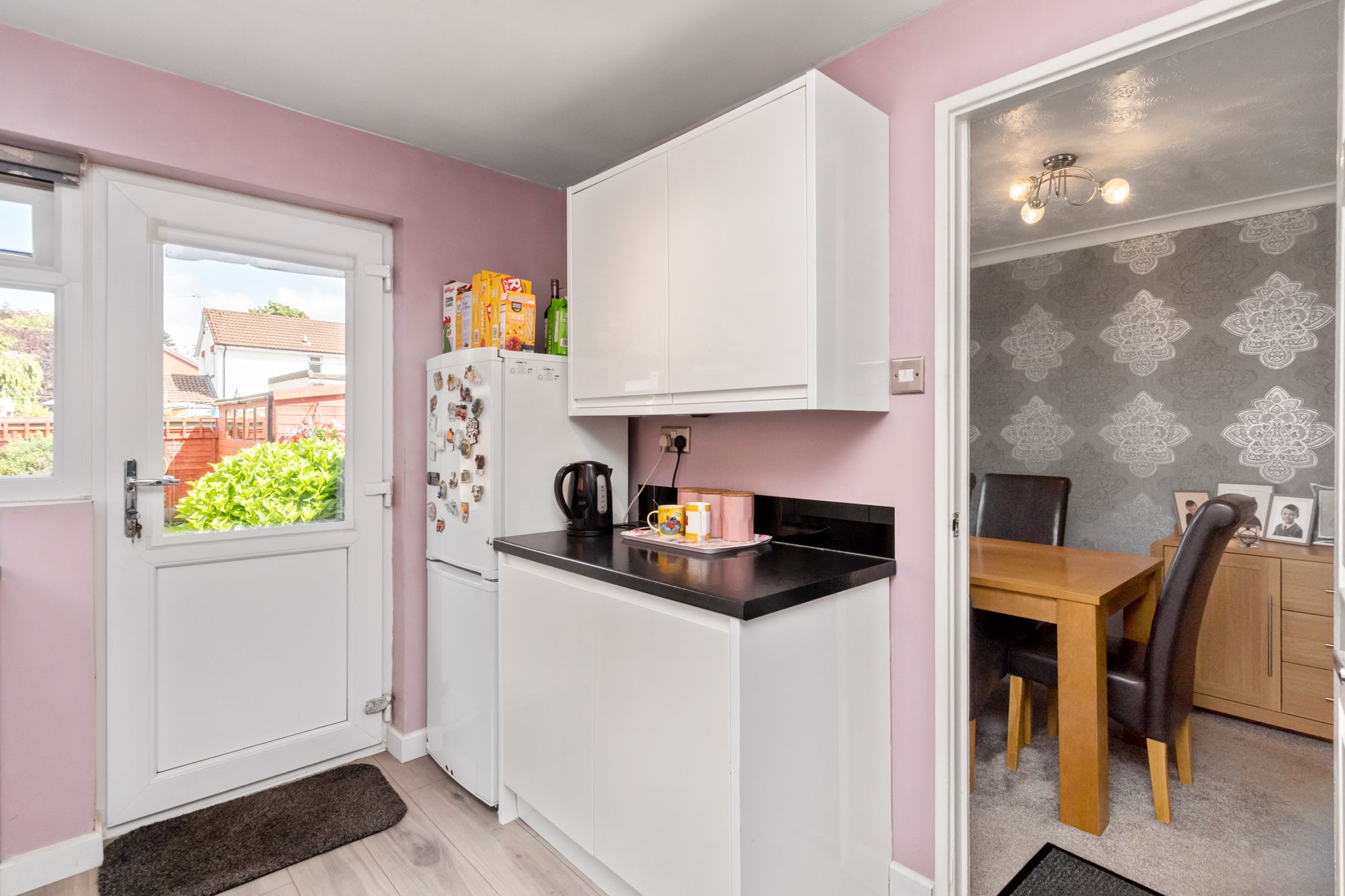 St. Bridgets Close, Fearnhead, WA2