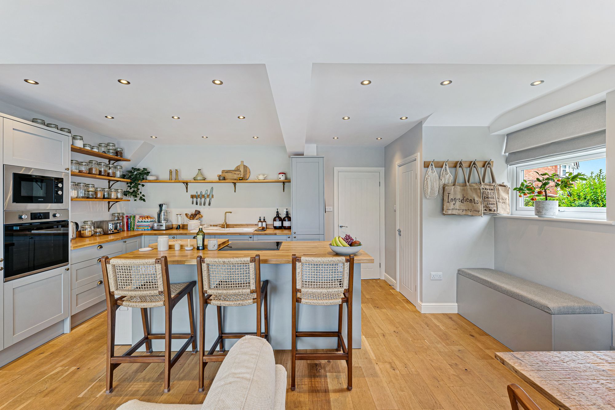 Coronation Road, Runcorn, WA7