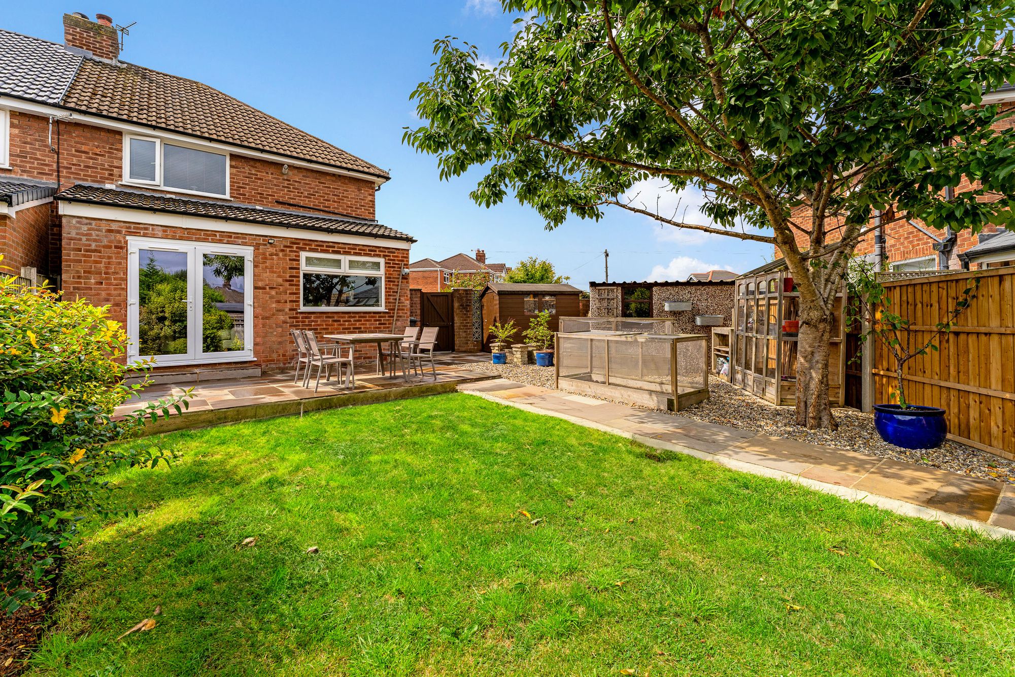 Coronation Road, Runcorn, WA7