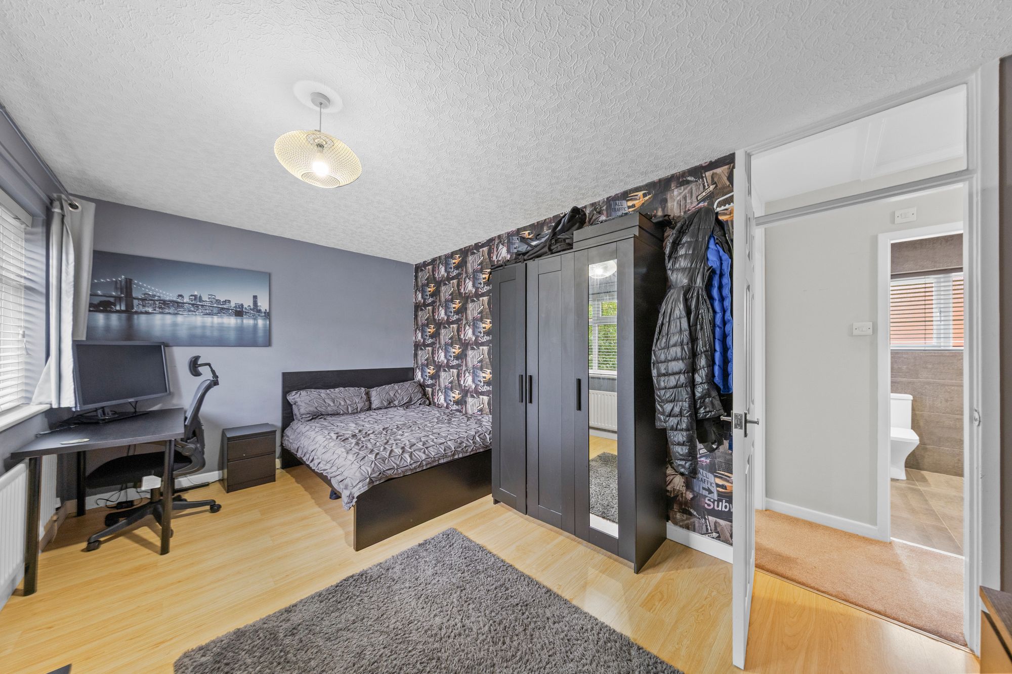 Isherwood Close, Fearnhead, WA2